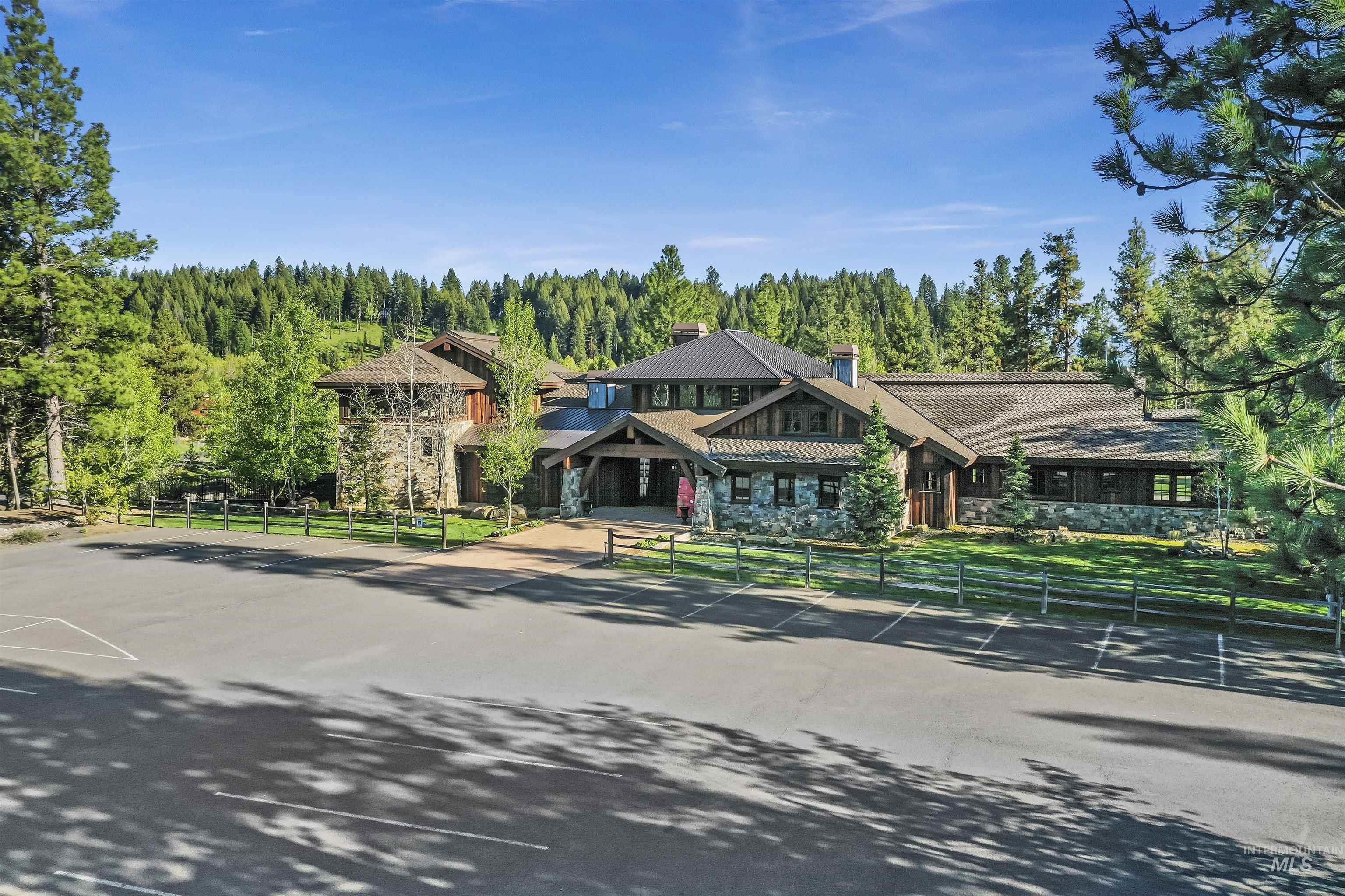 27 Eveningstar Property Photo 21