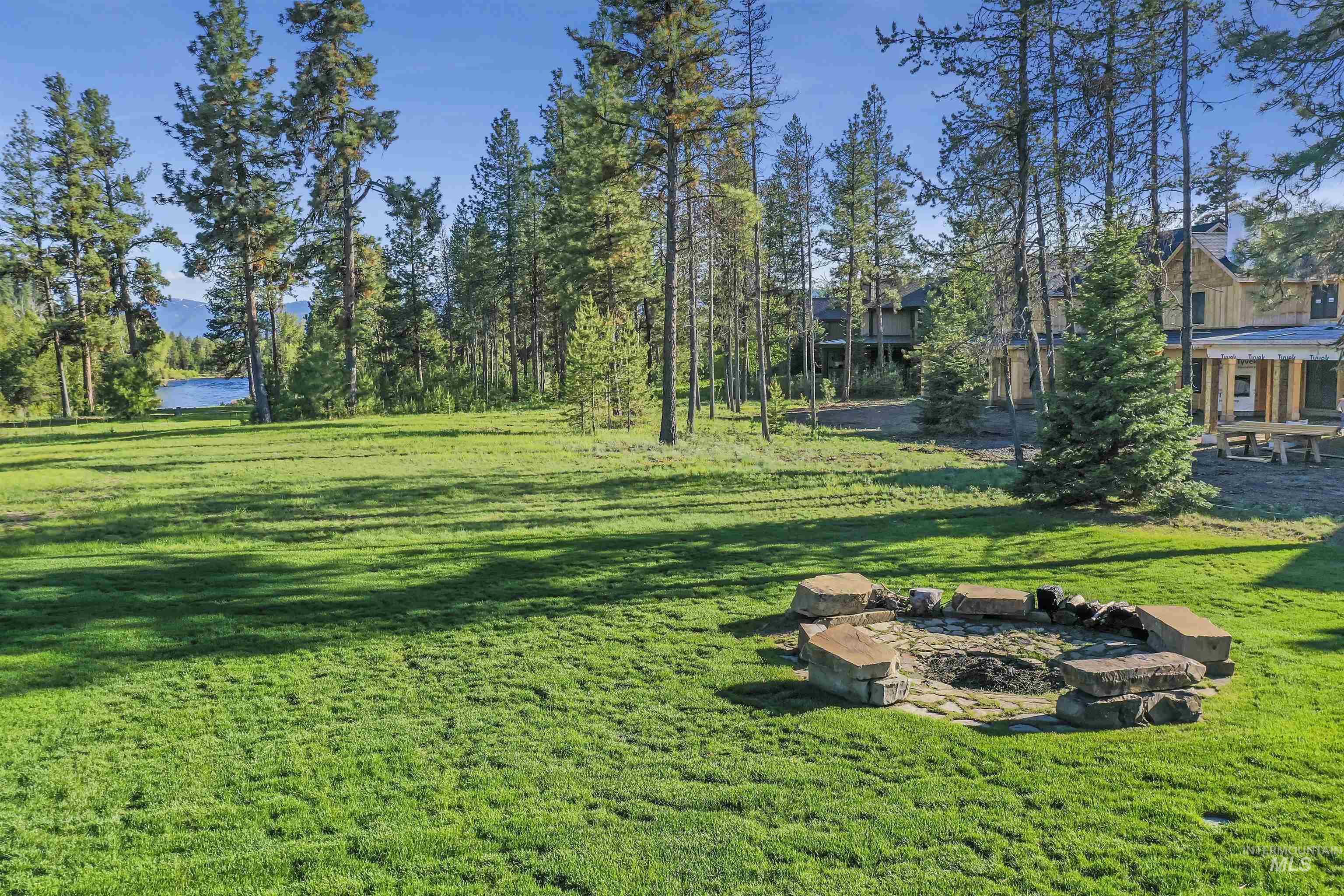 27 Eveningstar Property Photo 30