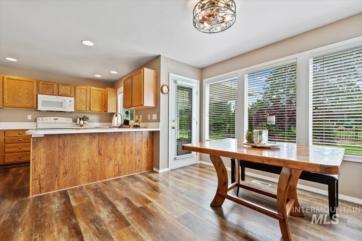 10473 W Gloxinia St Property Photo 8