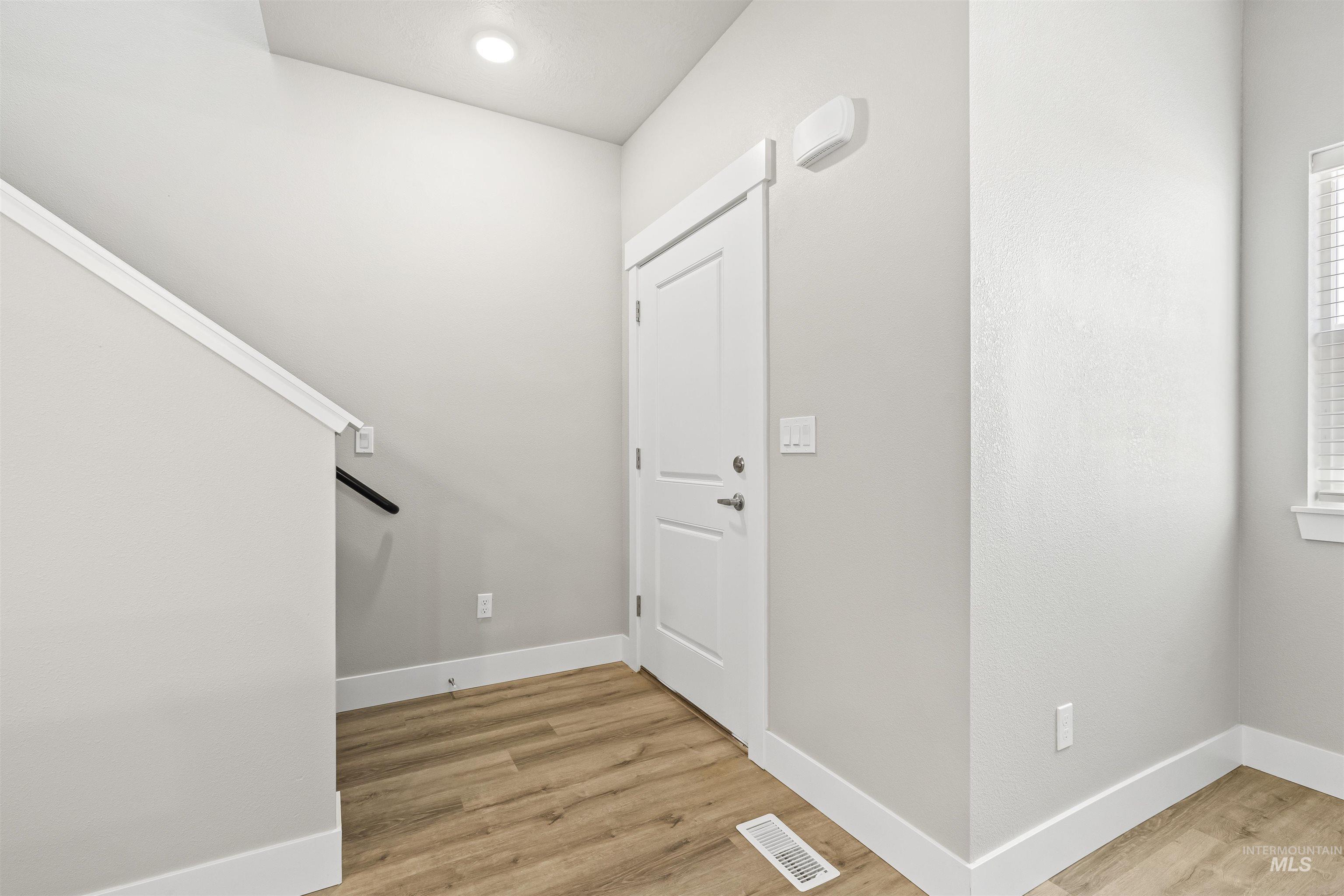 5110 Hamlet Ln. Property Photo