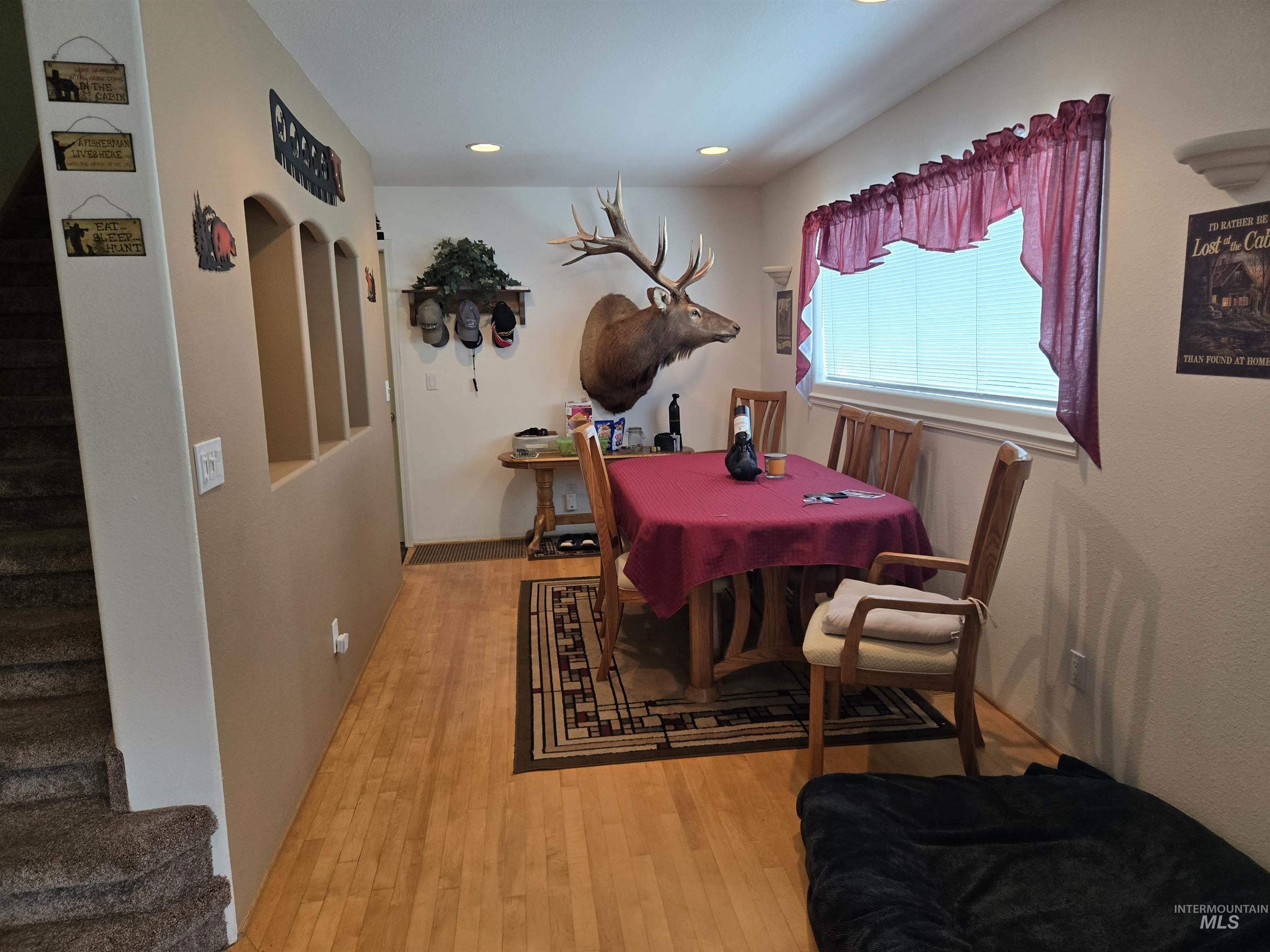 1230 Ellis Ave Property Photo 10