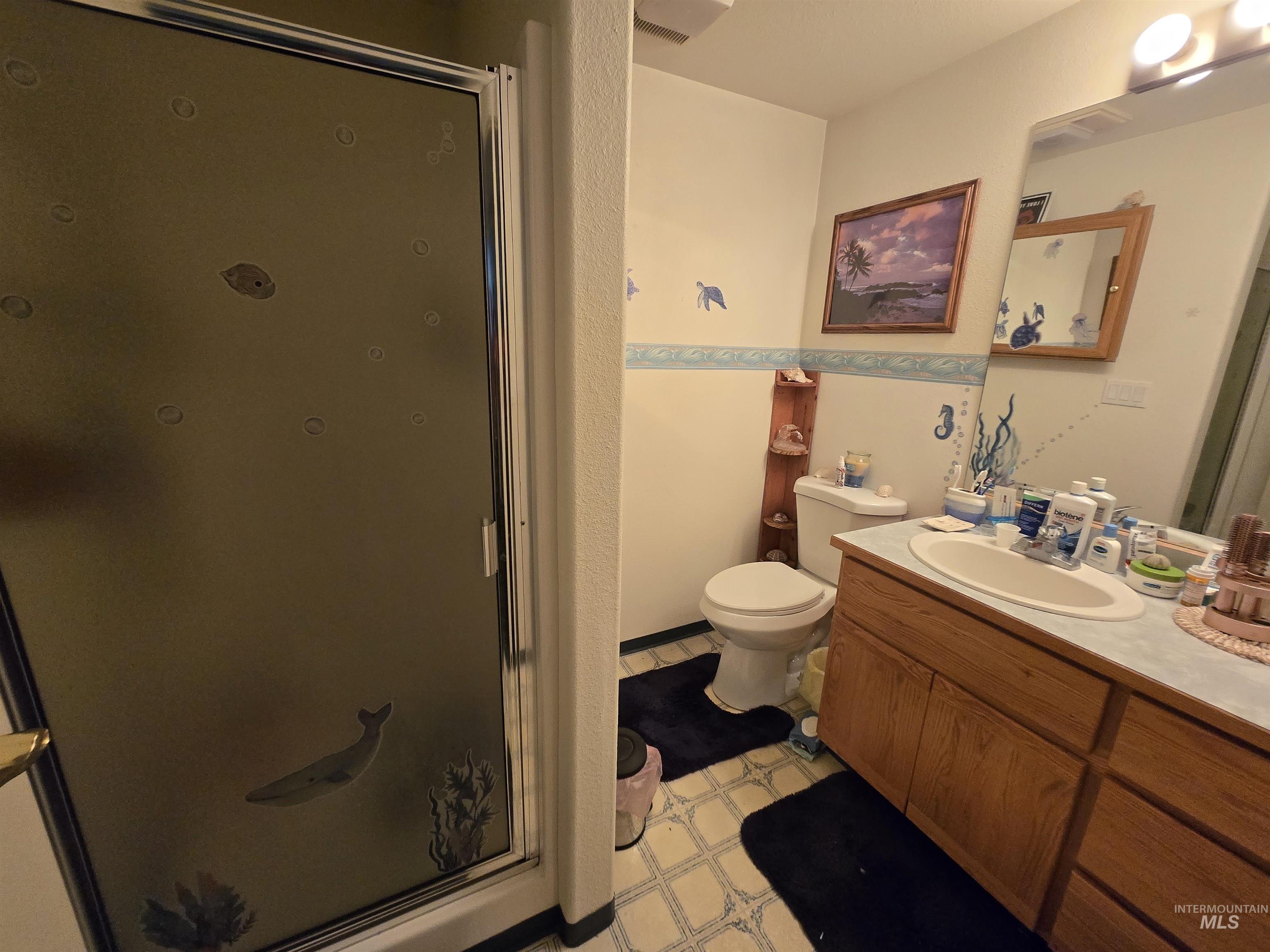 1230 Ellis Ave Property Photo 17