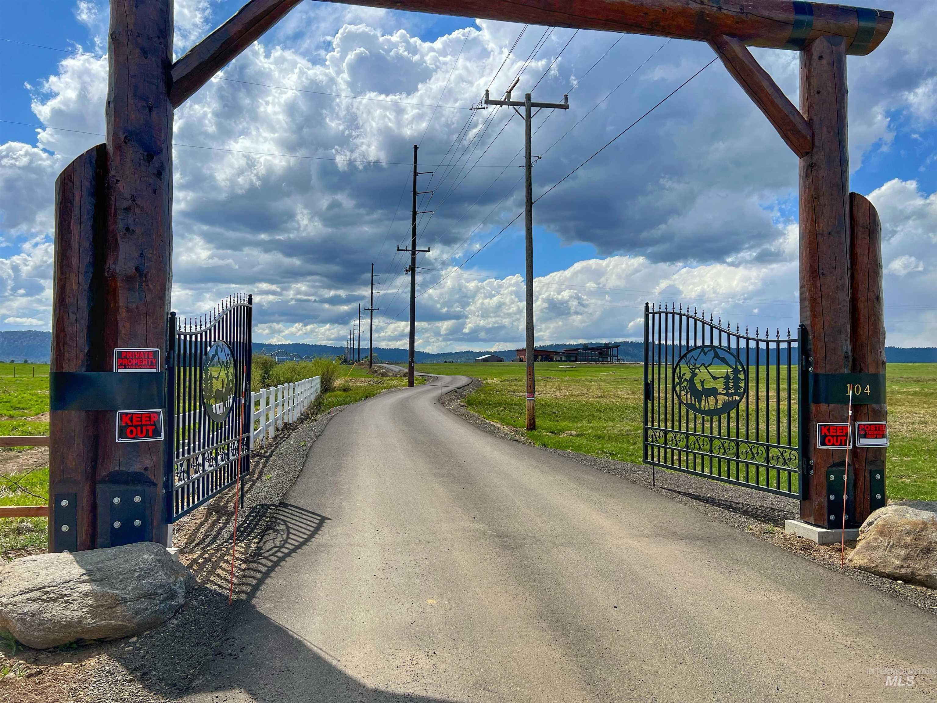 102 Johnson Ln. Property Photo