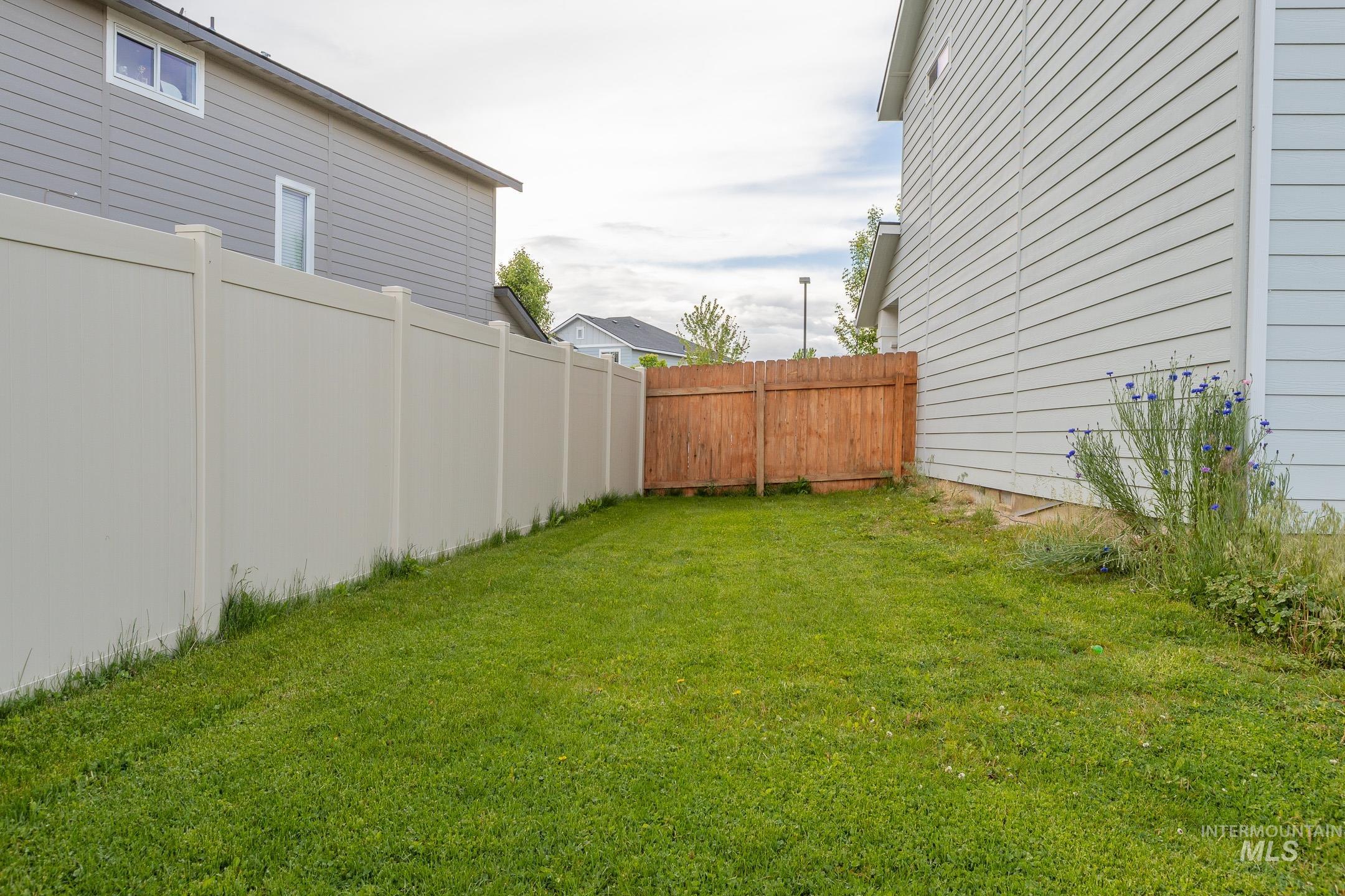 4461 E E Stone Falls Dr Property Photo 28