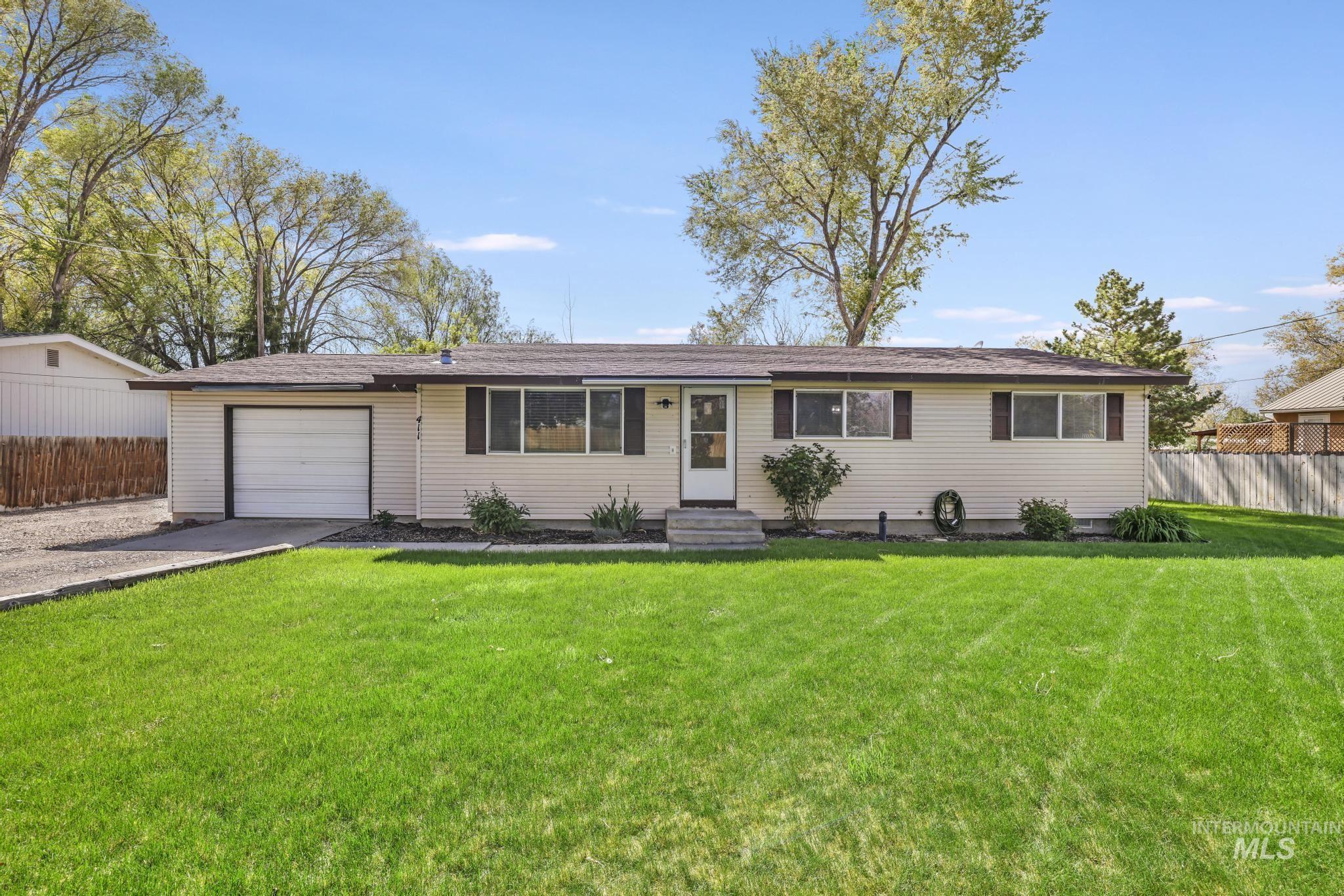 411 Fruitland Property Photo