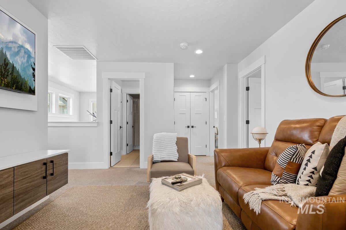 8701 W Suttle Lake Drive Property Photo 33