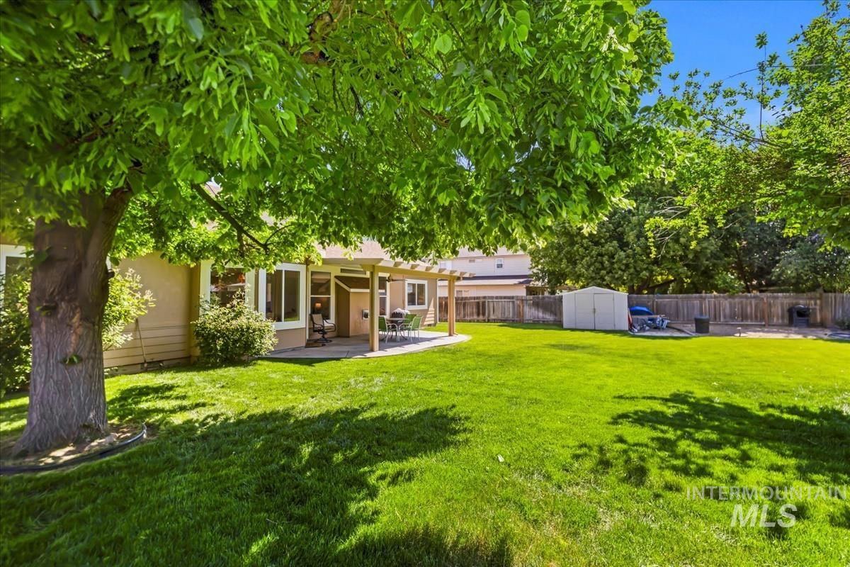 1899 E Mackay Drive Property Photo 21