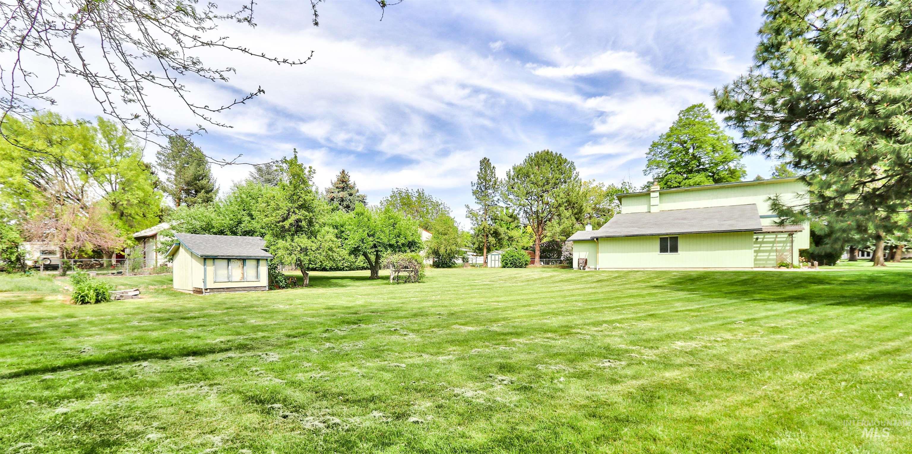 3947 W Genesee Ct Property Photo 8