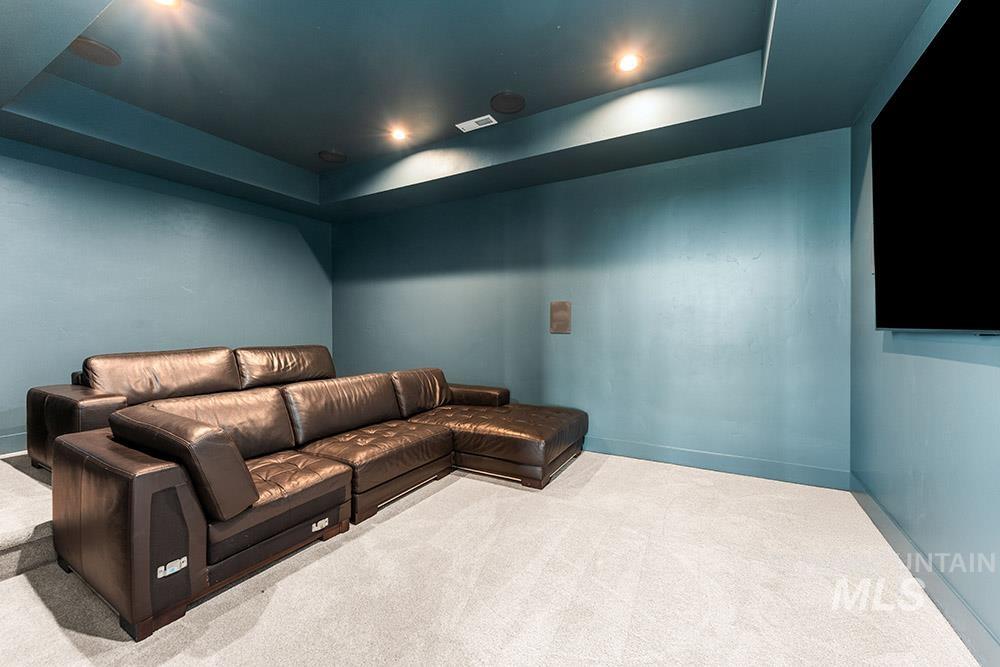 1519 S Galaxy Way Property Photo 24