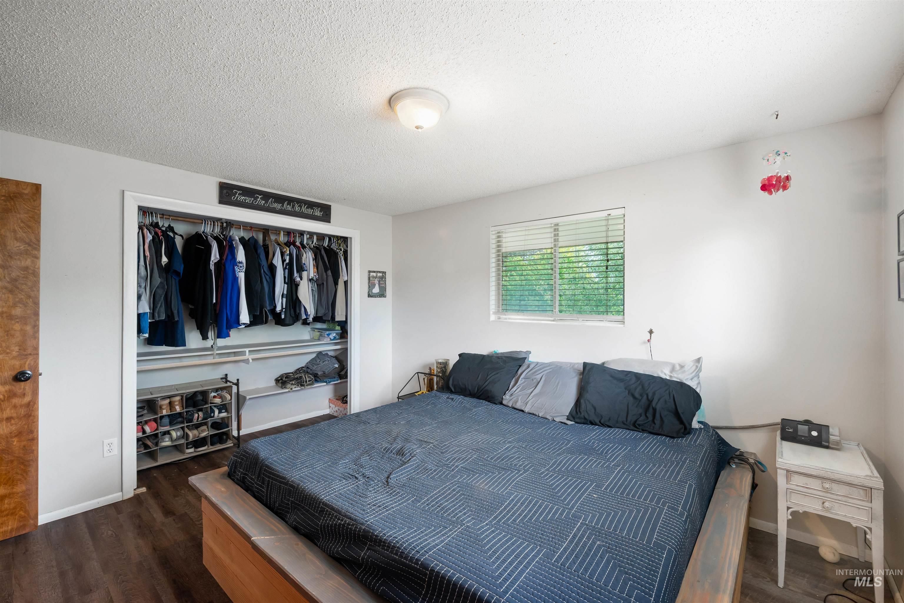 4922 N Burlington Dr Property Photo 18