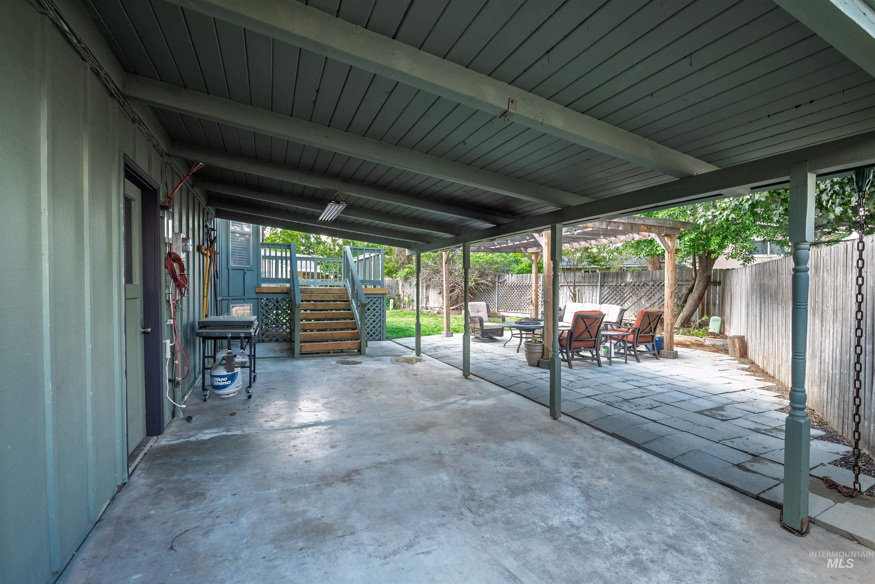 4922 N Burlington Dr Property Photo 40