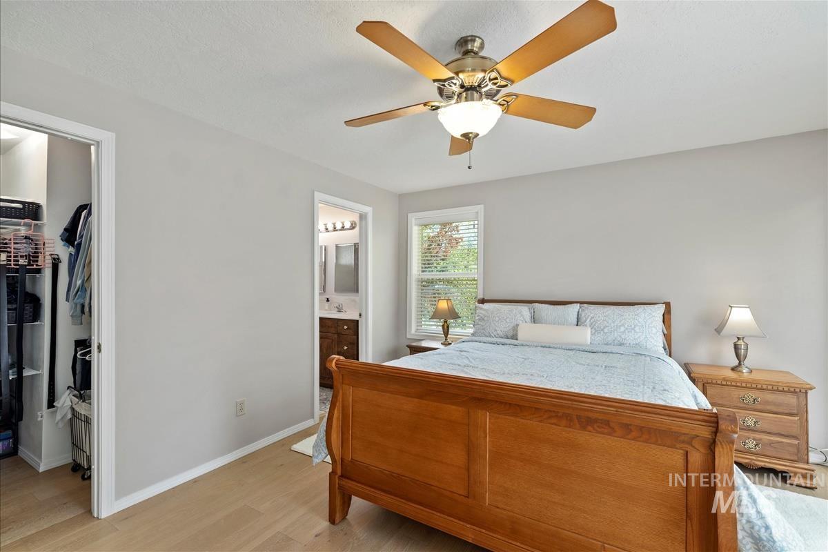 1418 S Empire Way Property Photo 19