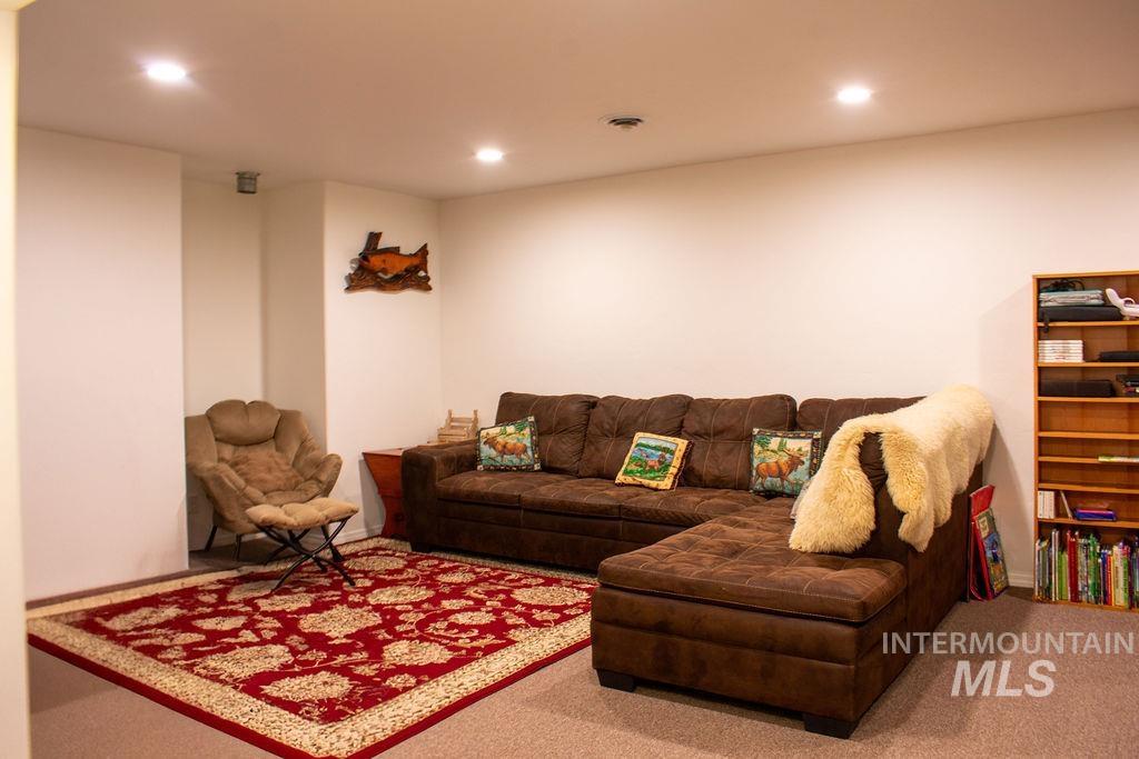 101 Quail Ridge Drive Property Photo 26