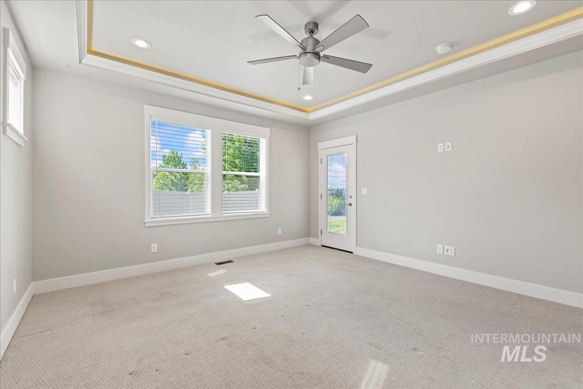 12025 W Endsley Ct Property Photo 24