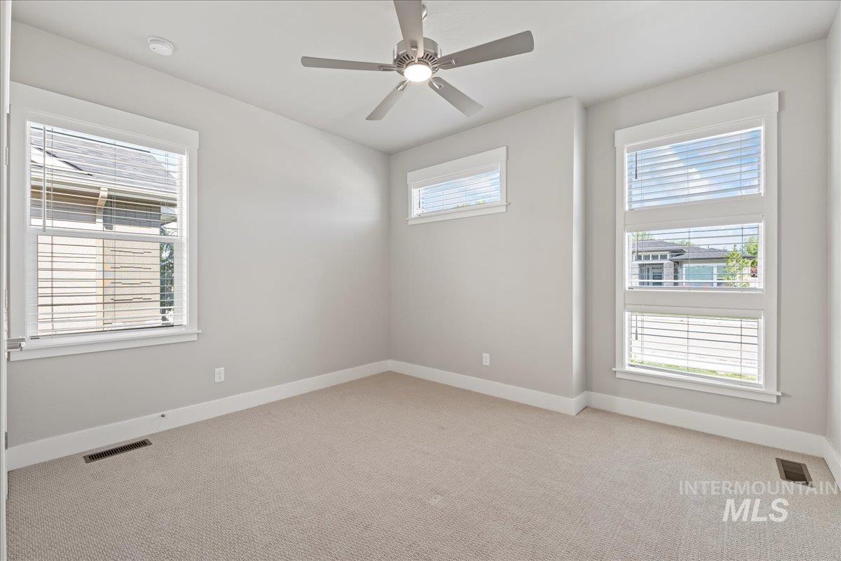 12025 W Endsley Ct Property Photo 34