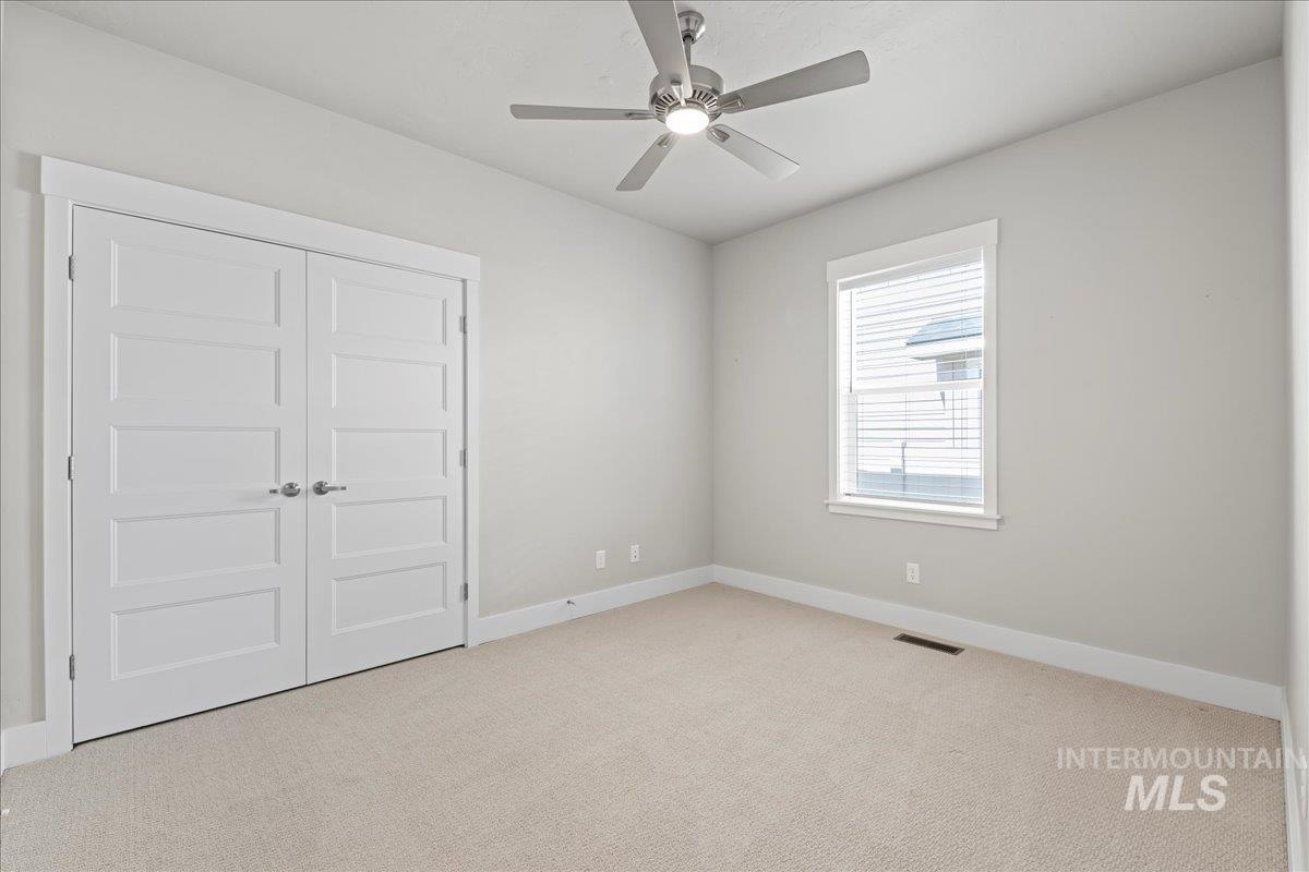 12025 W Endsley Ct Property Photo 35