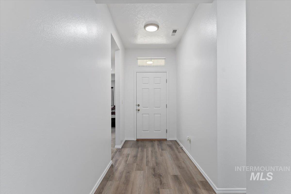 12806 Marna St Property Photo 6