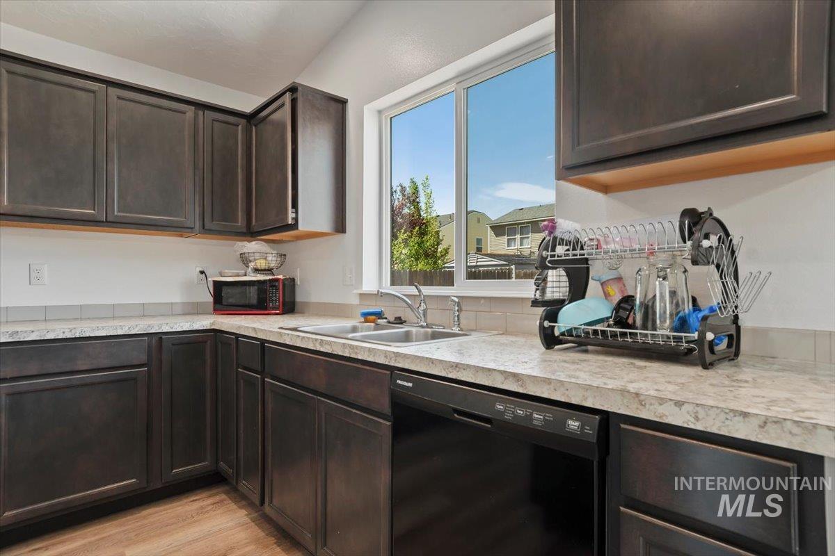 12806 Marna St Property Photo 13