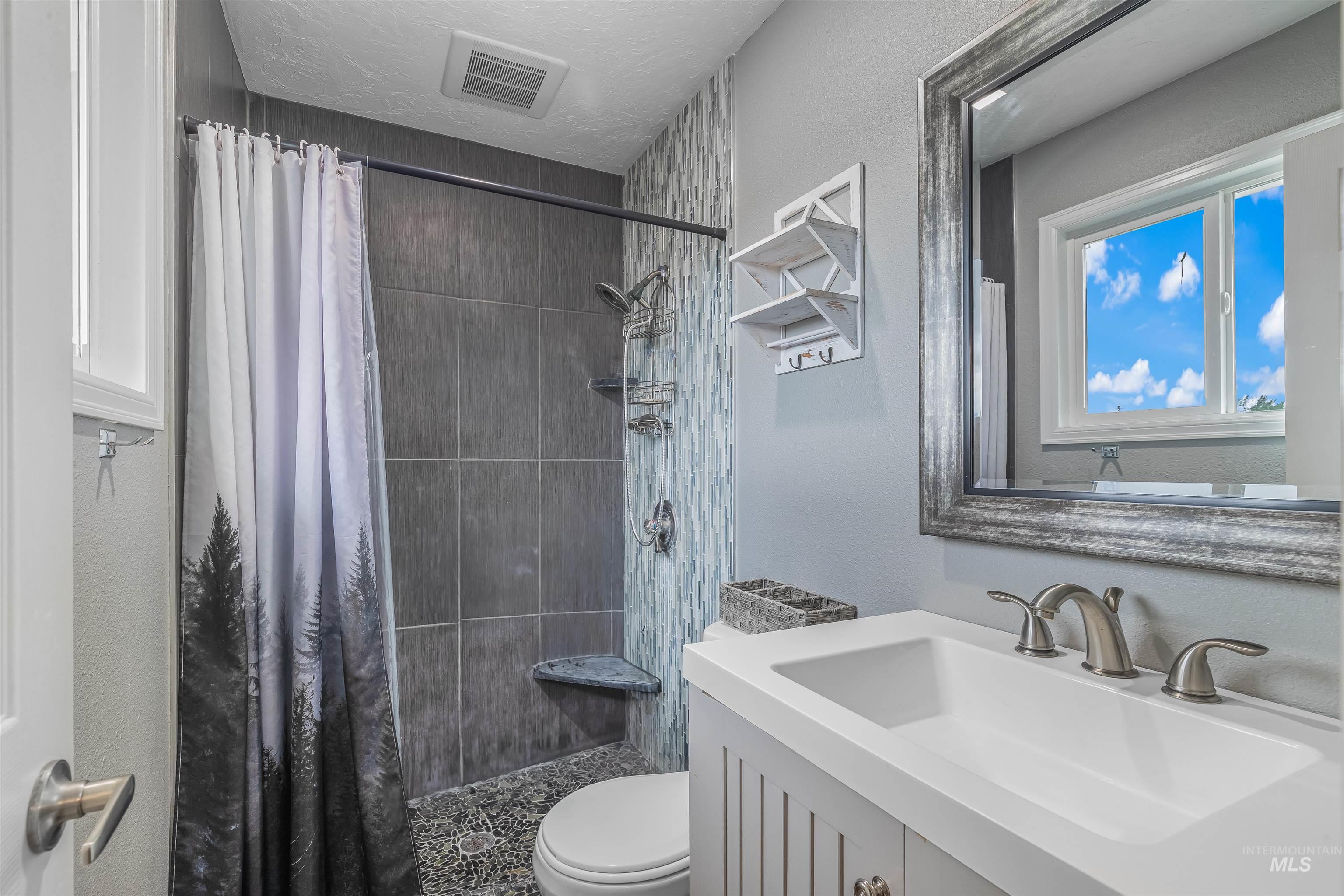 1705 Cedar Avenue Property Photo 13