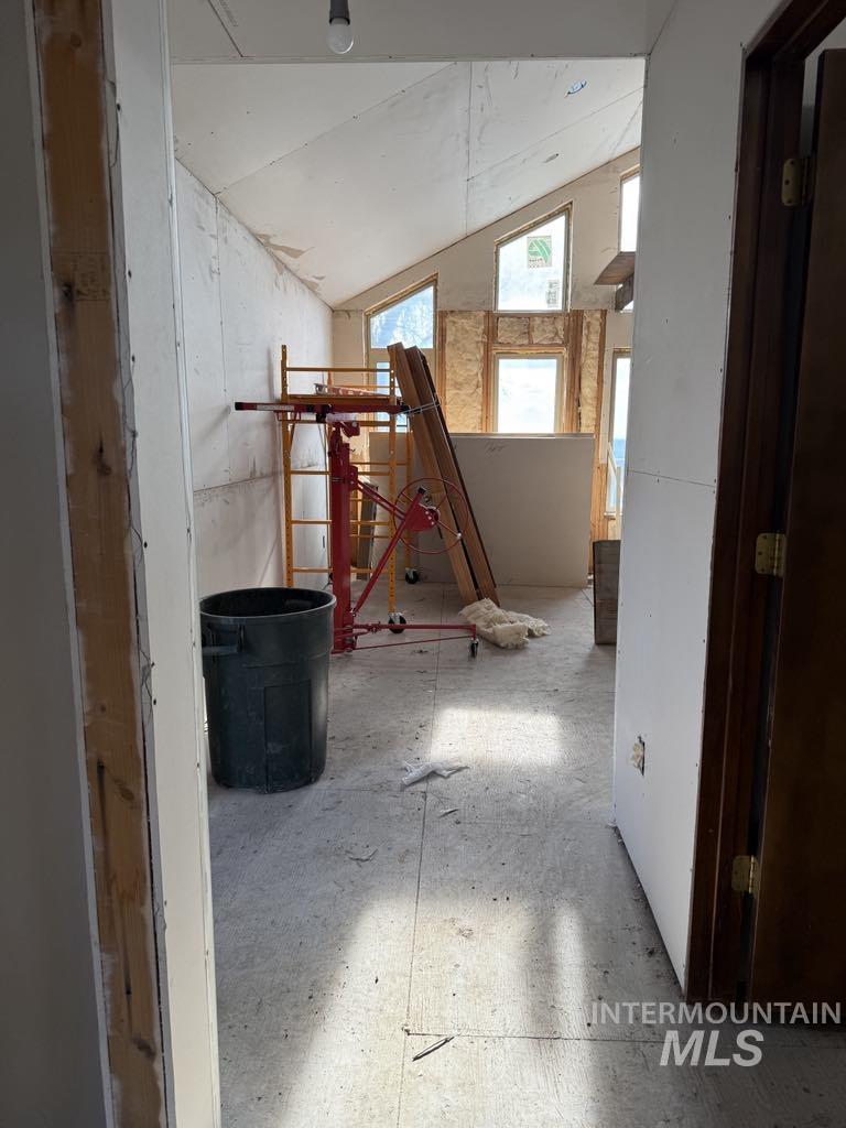 1120 Rothfork Rd. Property Photo 3