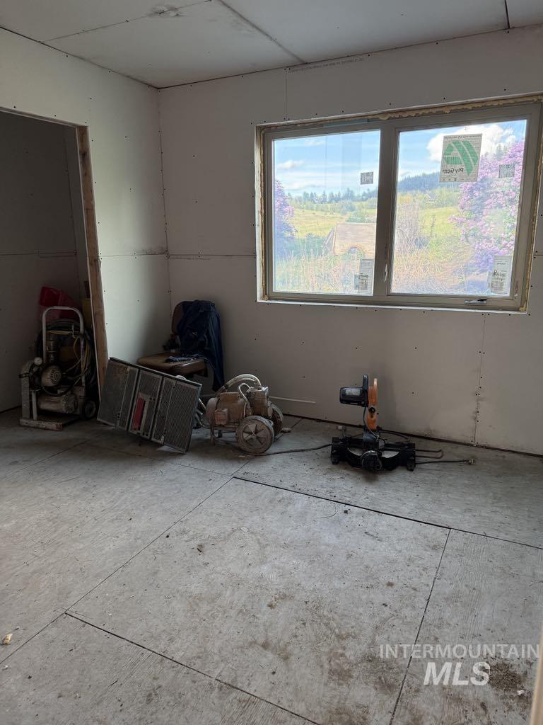 1120 Rothfork Rd. Property Photo 10
