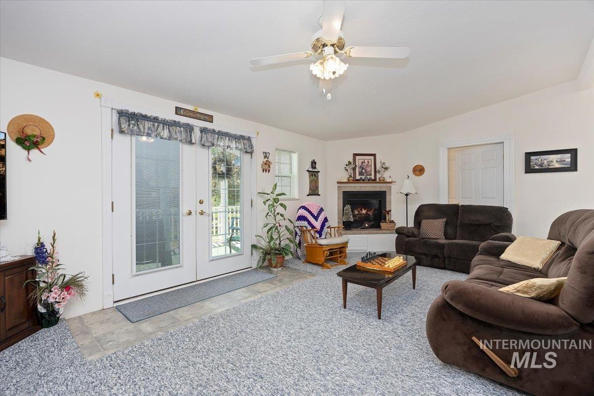 321 S 600 E Property Photo 7