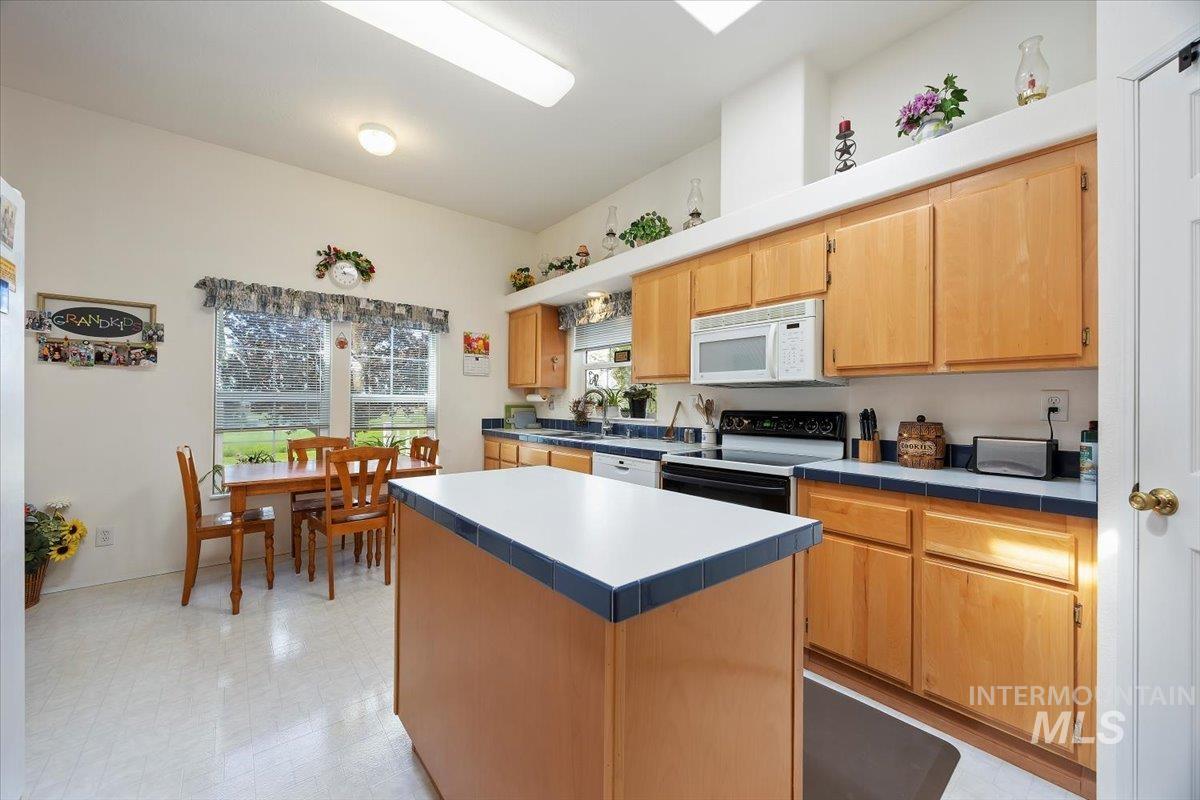 321 S 600 E Property Photo 19