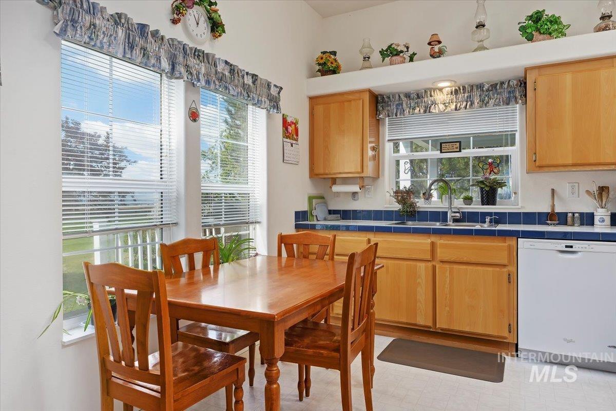 321 S 600 E Property Photo 25