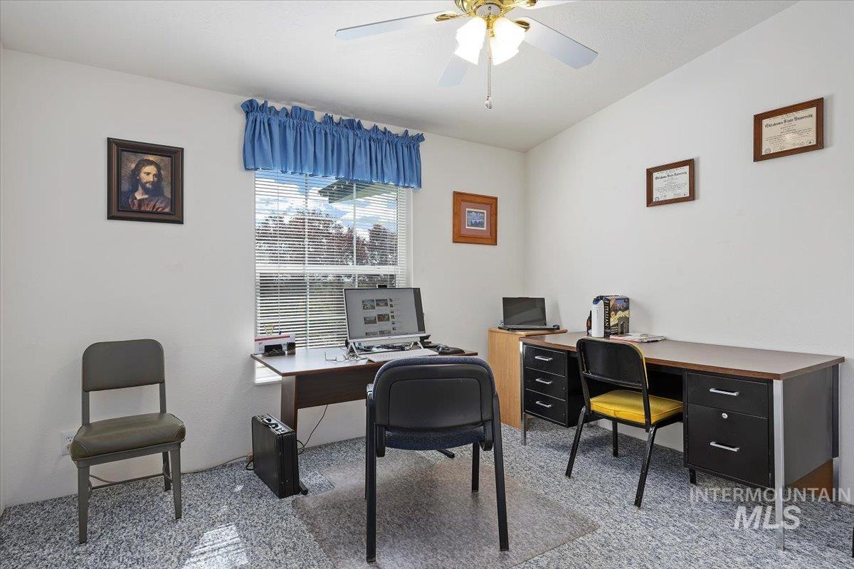321 S 600 E Property Photo 31