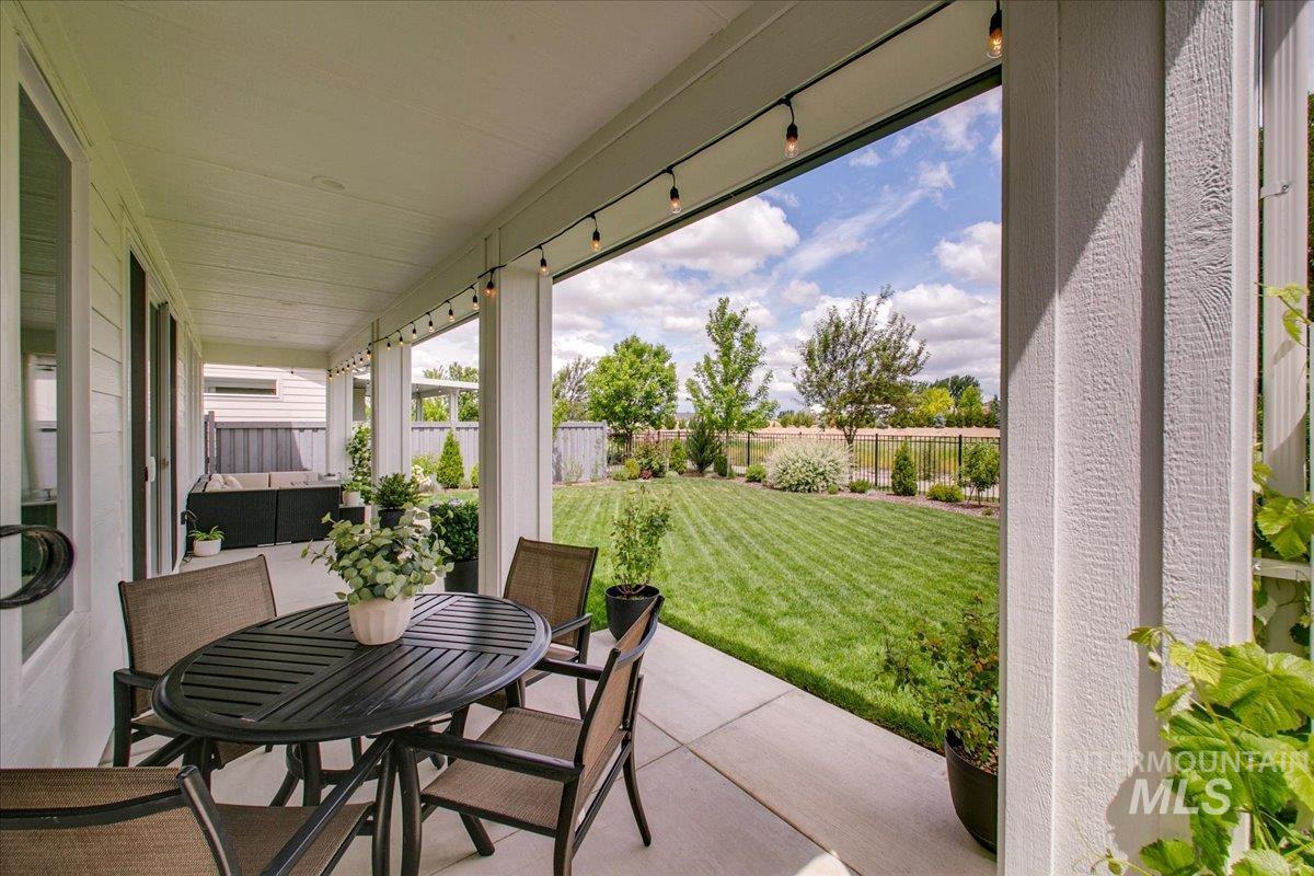 18366 Hush Creek Way Property Photo 32