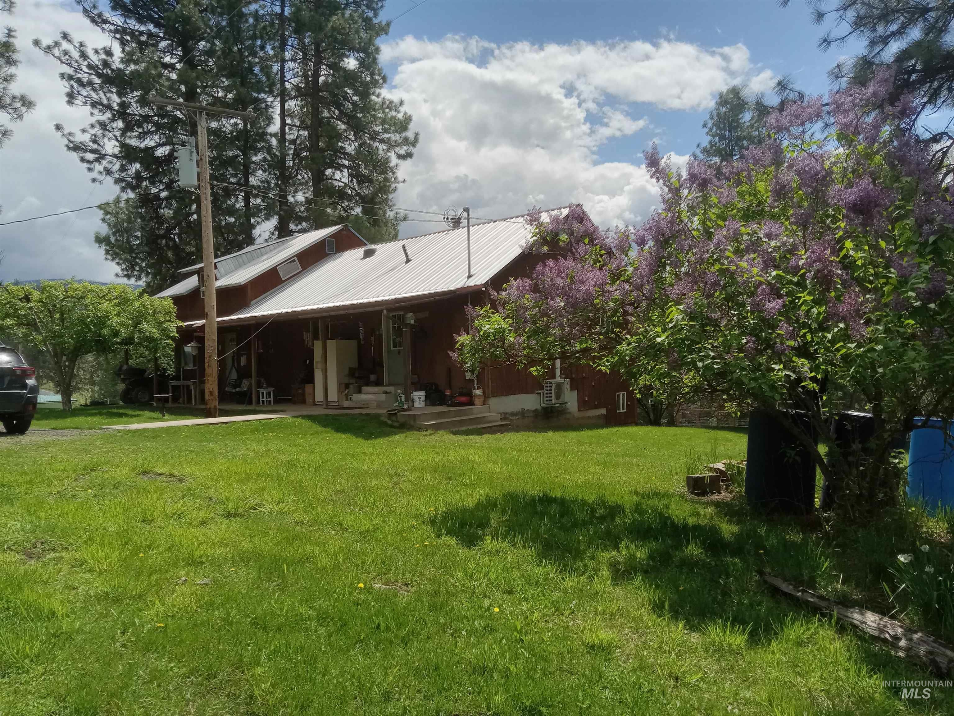 123 Jensen Lane Property Photo 1