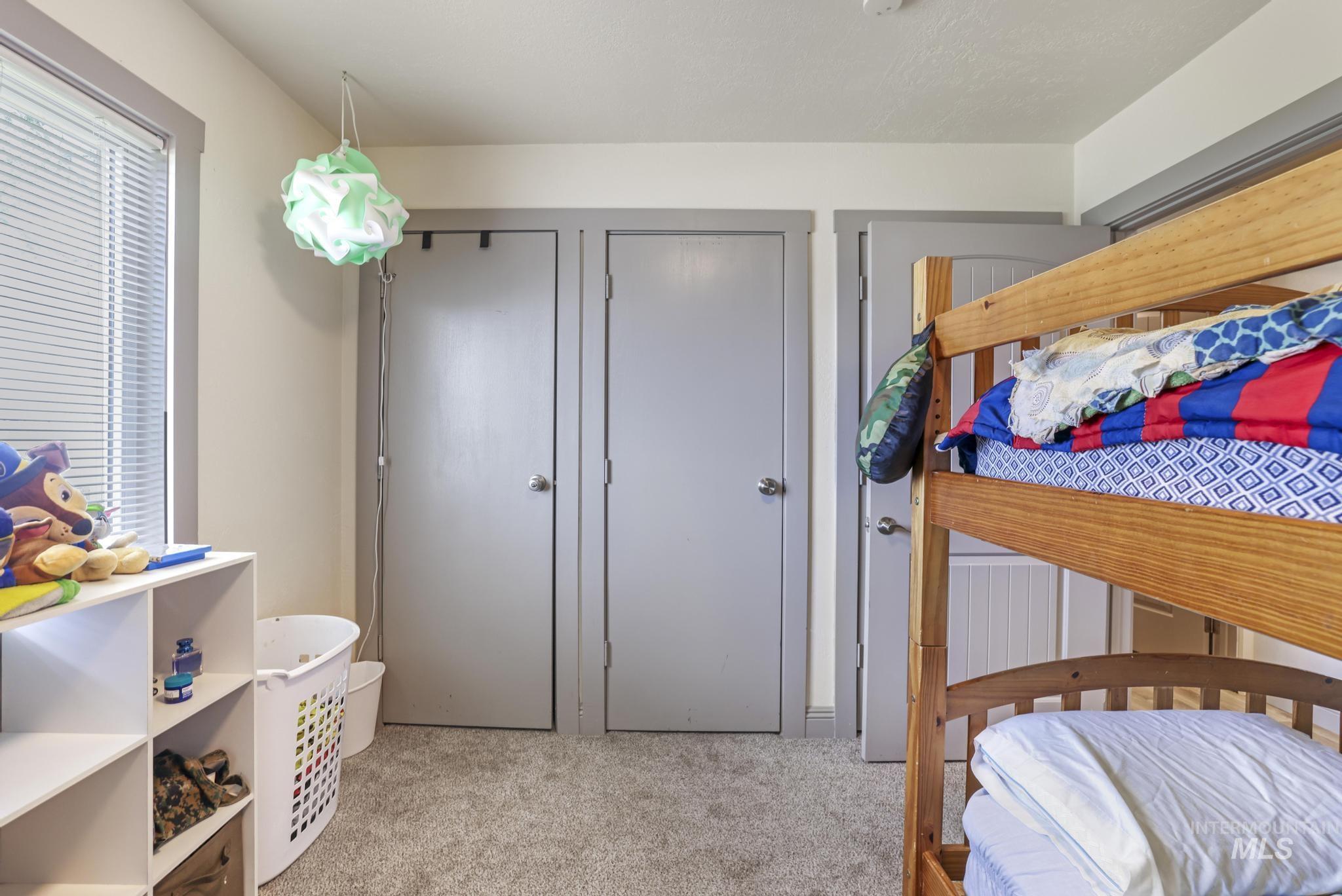 1143 E 4100 N Property Photo 26