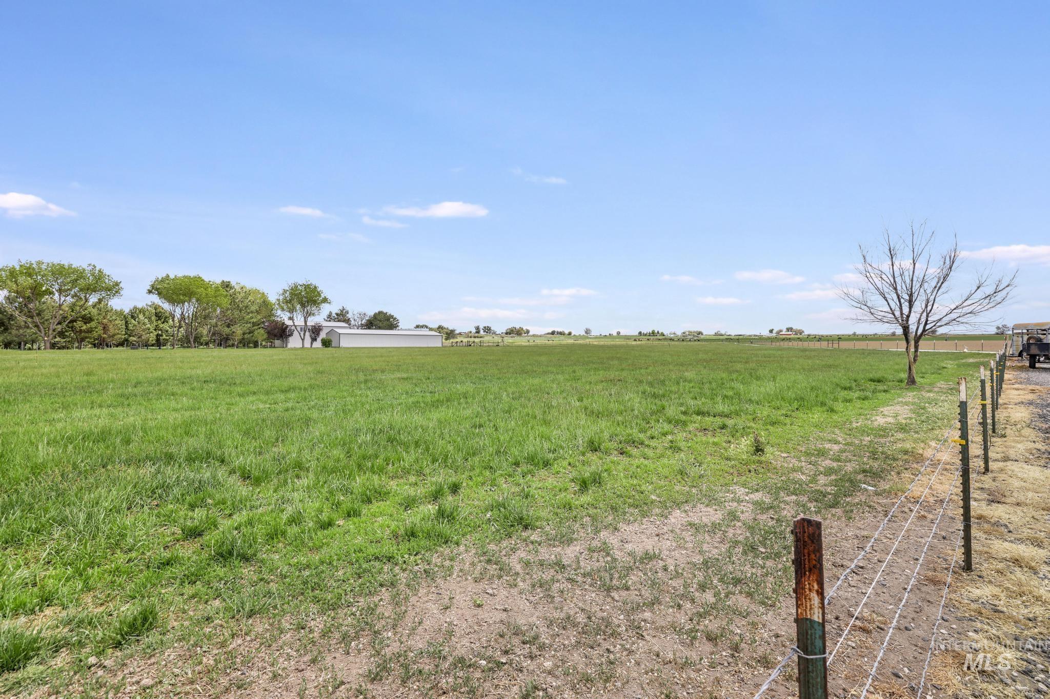 1143 E 4100 N Property Photo 39