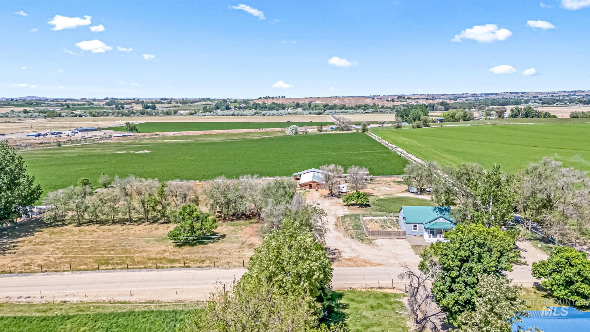2524 Succor Creek Road Property Photo 2