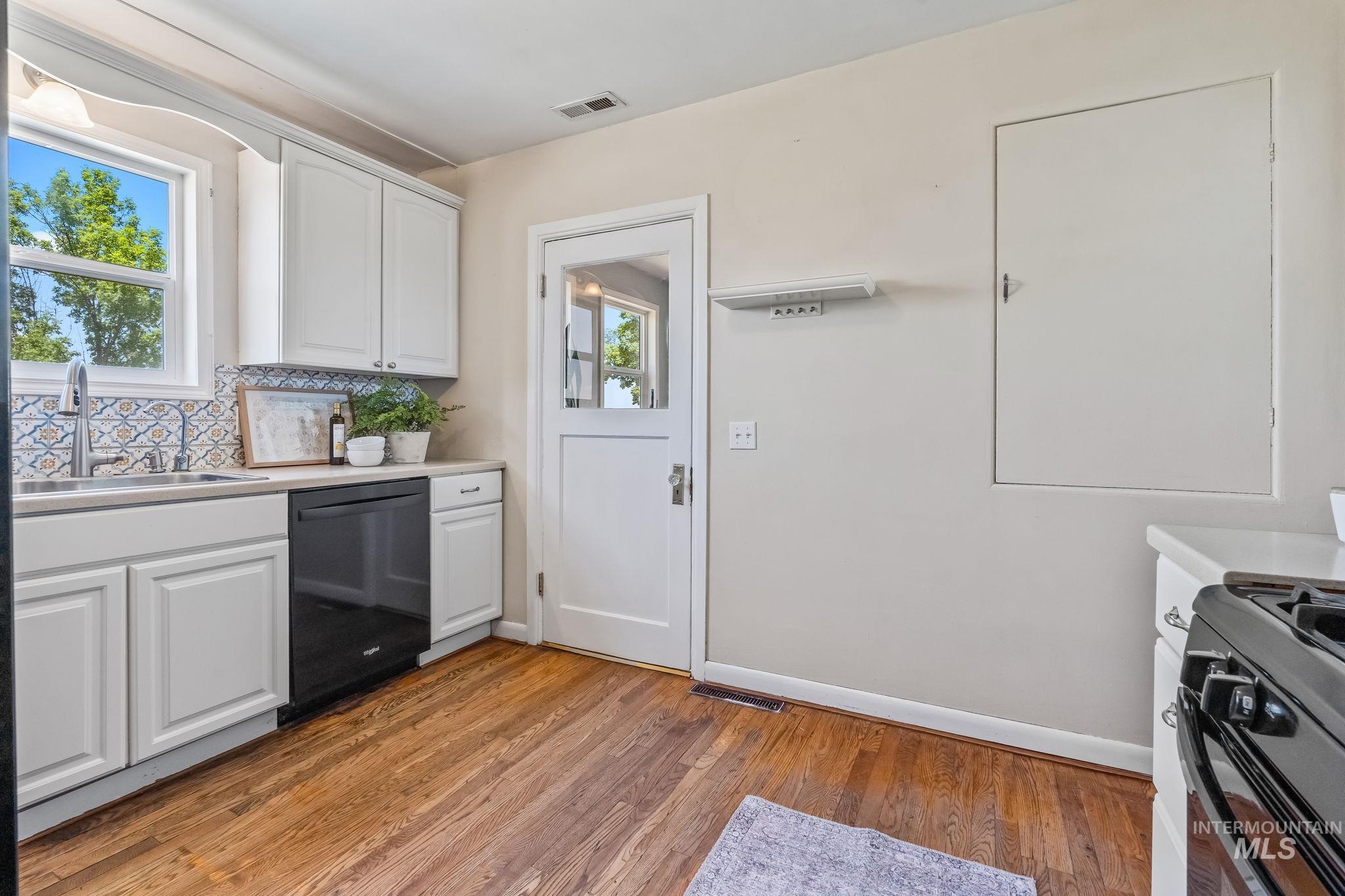 2524 Succor Creek Road Property Photo 15