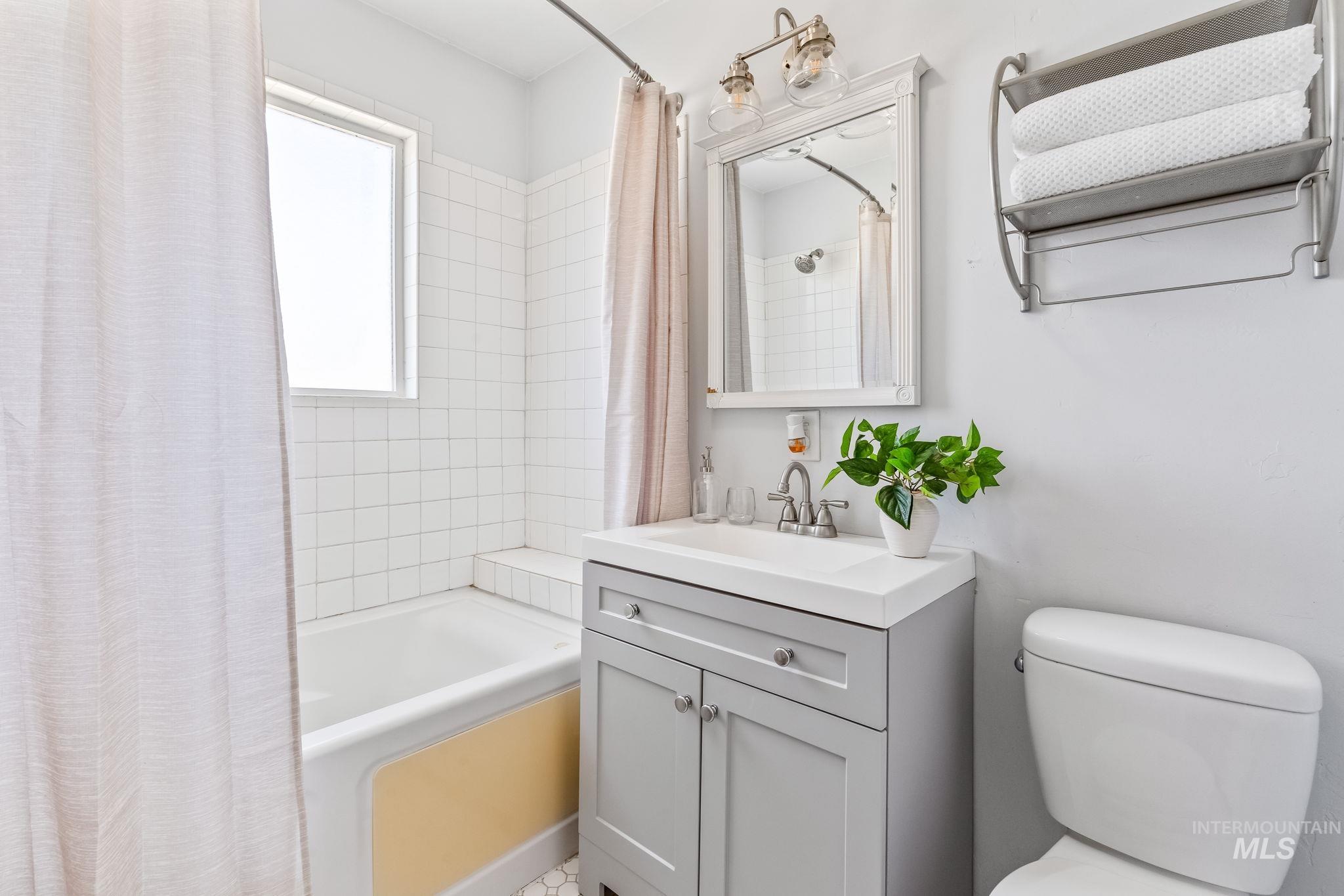 2524 Succor Creek Road Property Photo 19