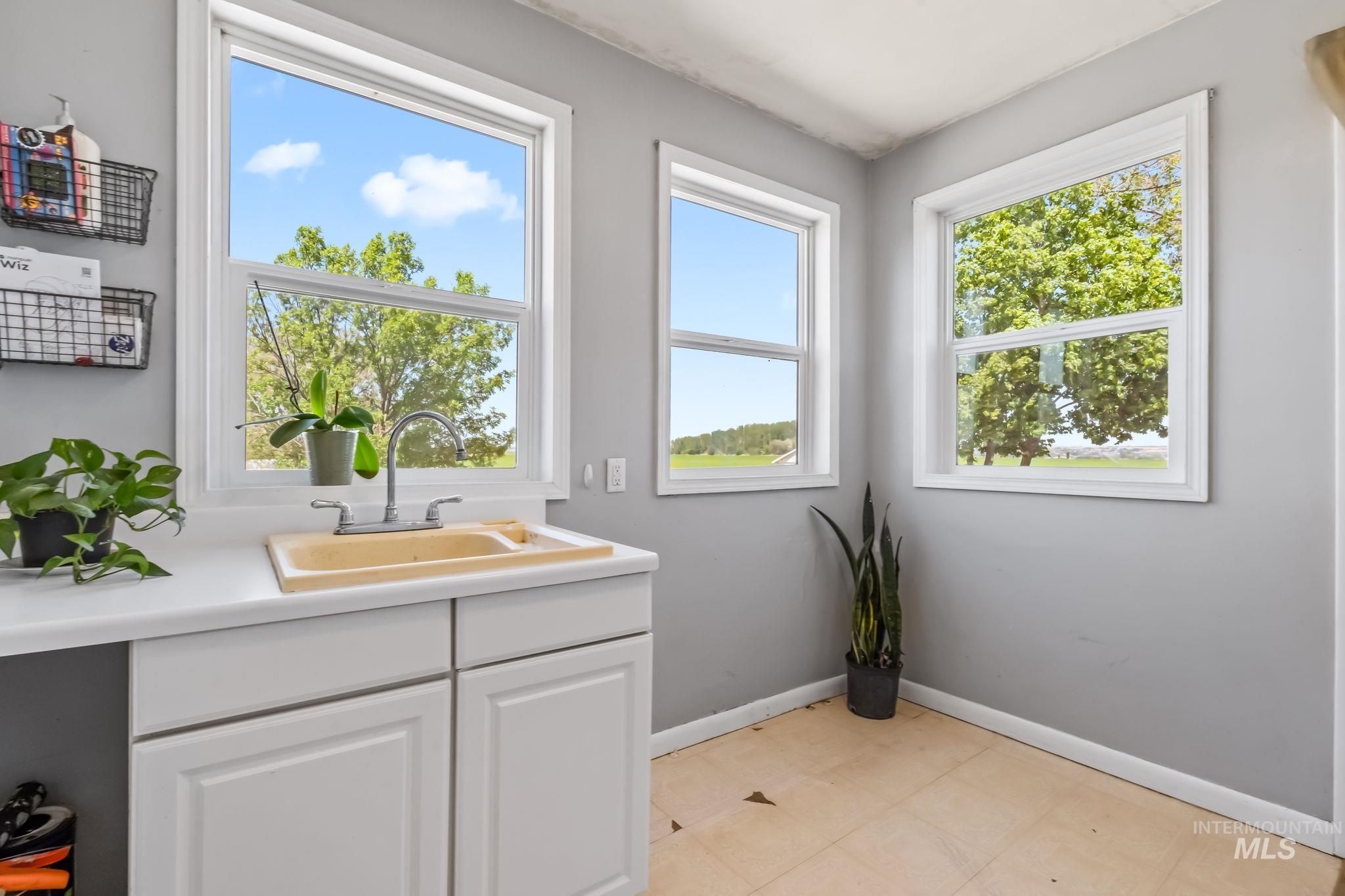 2524 Succor Creek Road Property Photo 26