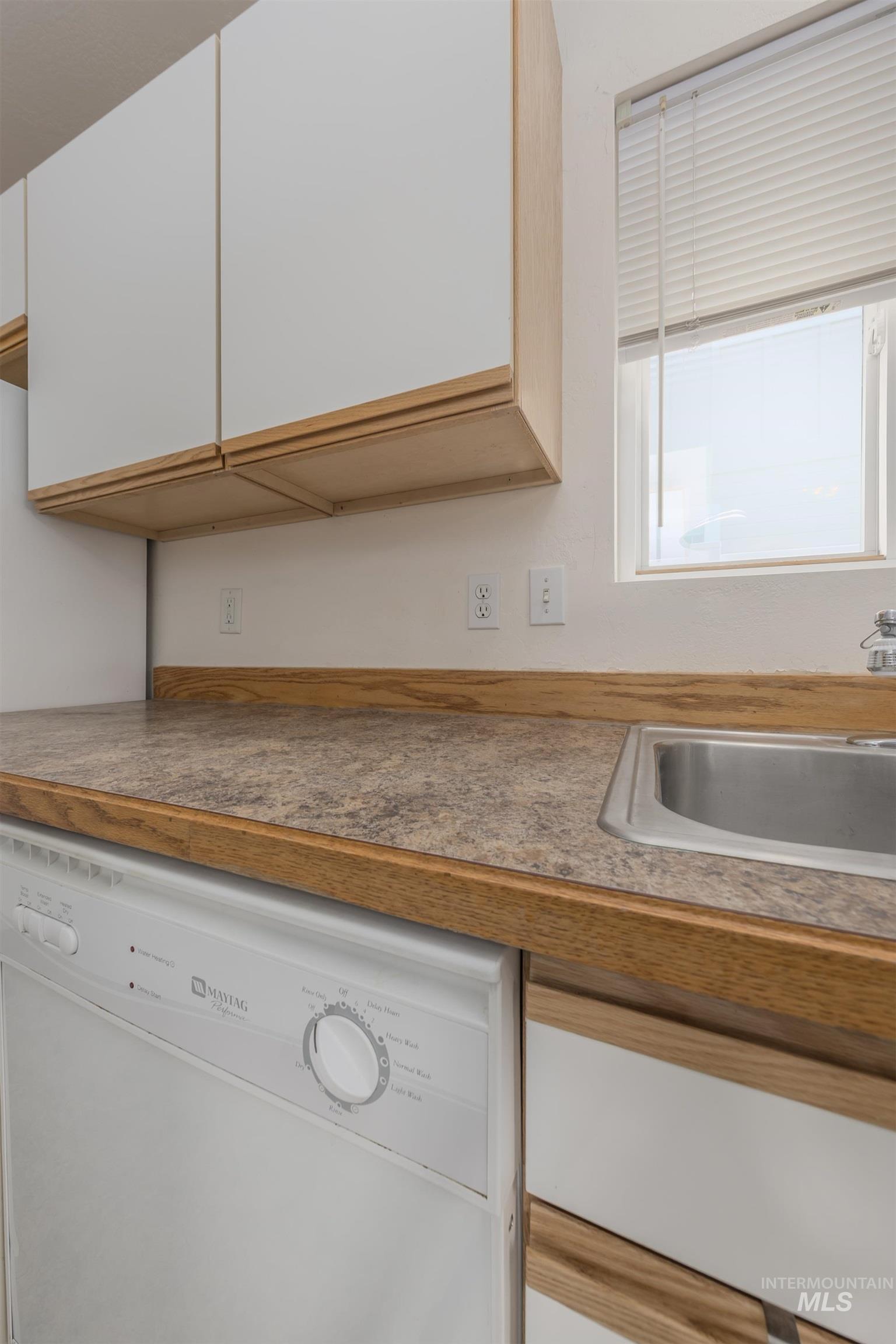 426 S Utah Property Photo 7