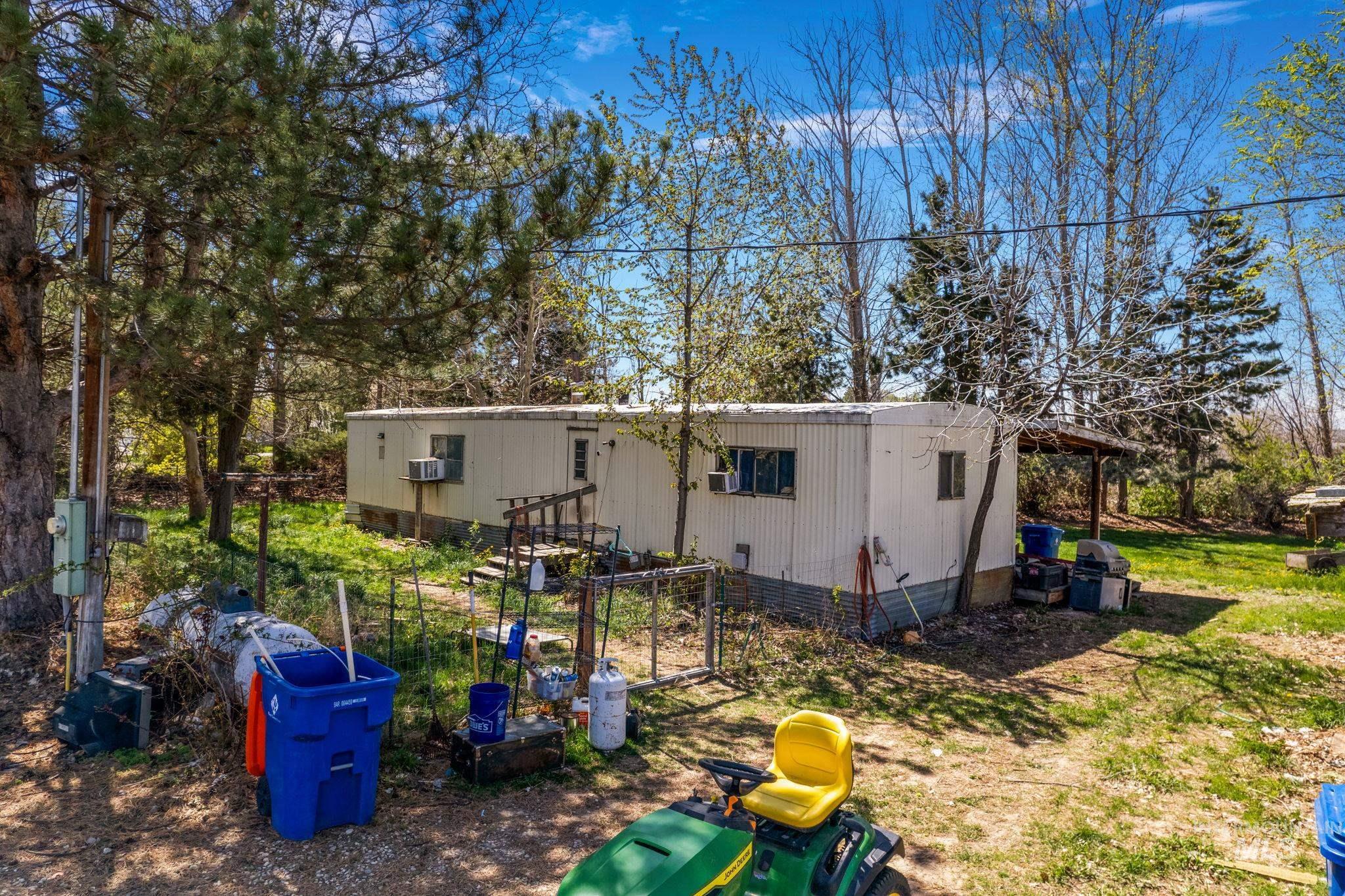 11640 Desert View Dr. Property Photo 8
