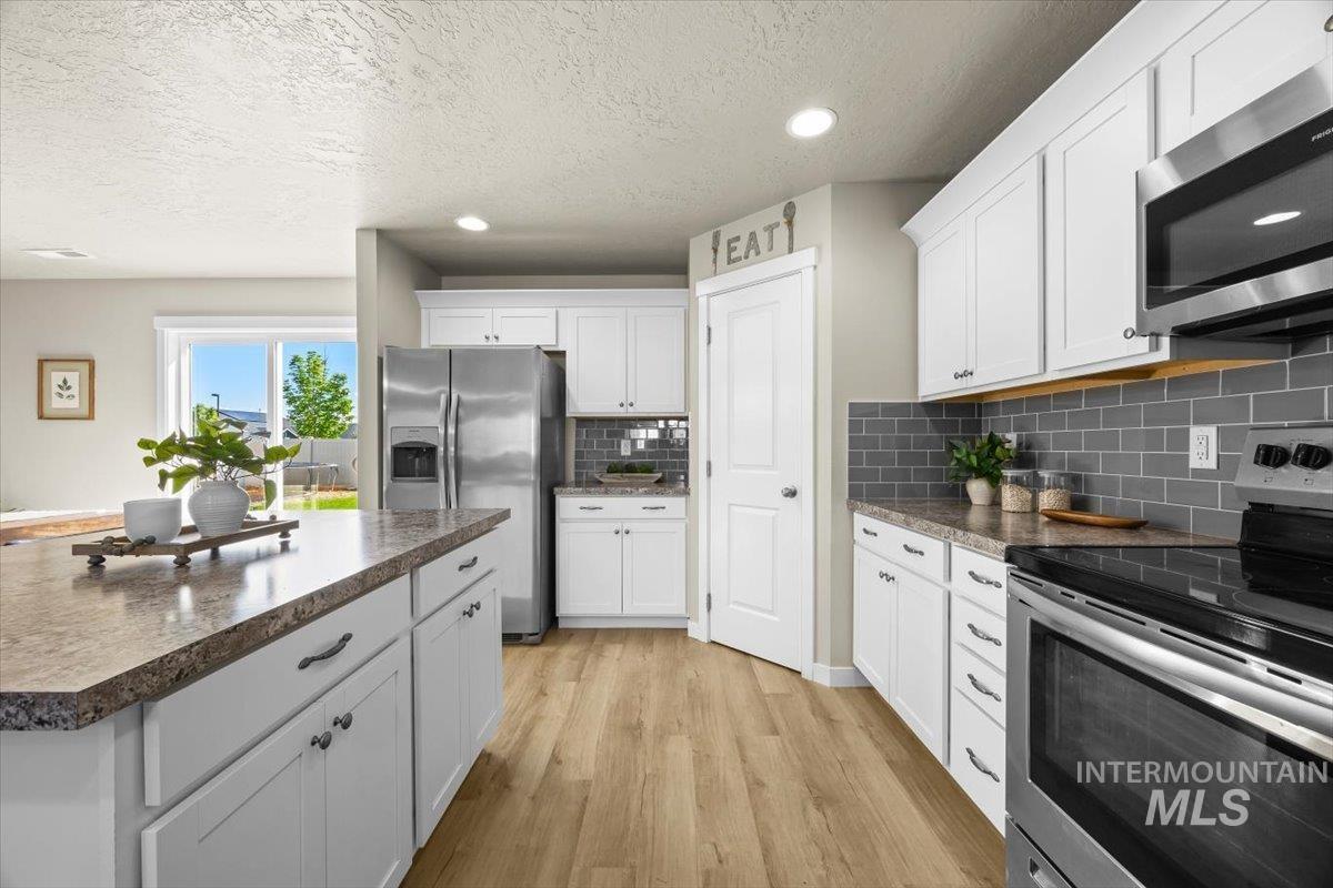 3500 S Cape Coral Ave Property Photo 8