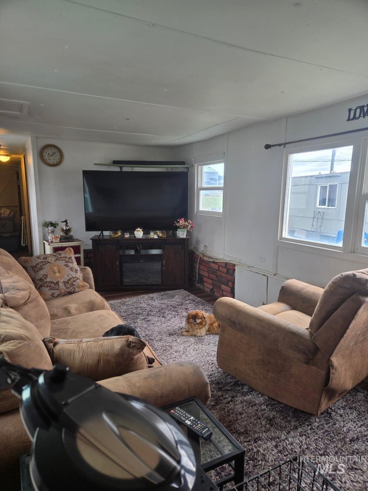 603 W Palouse River Dr. Property Photo 4