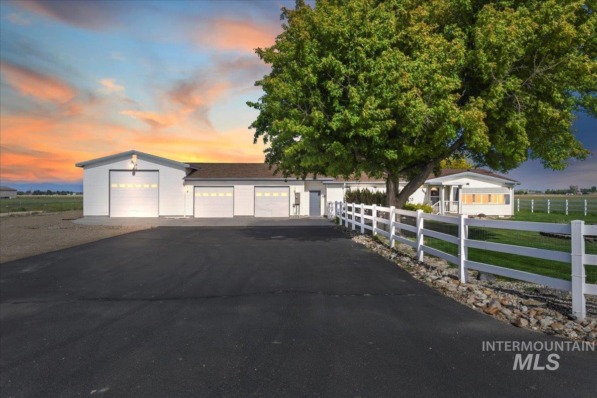 8362 Dearborne Rd. Property Photo 1