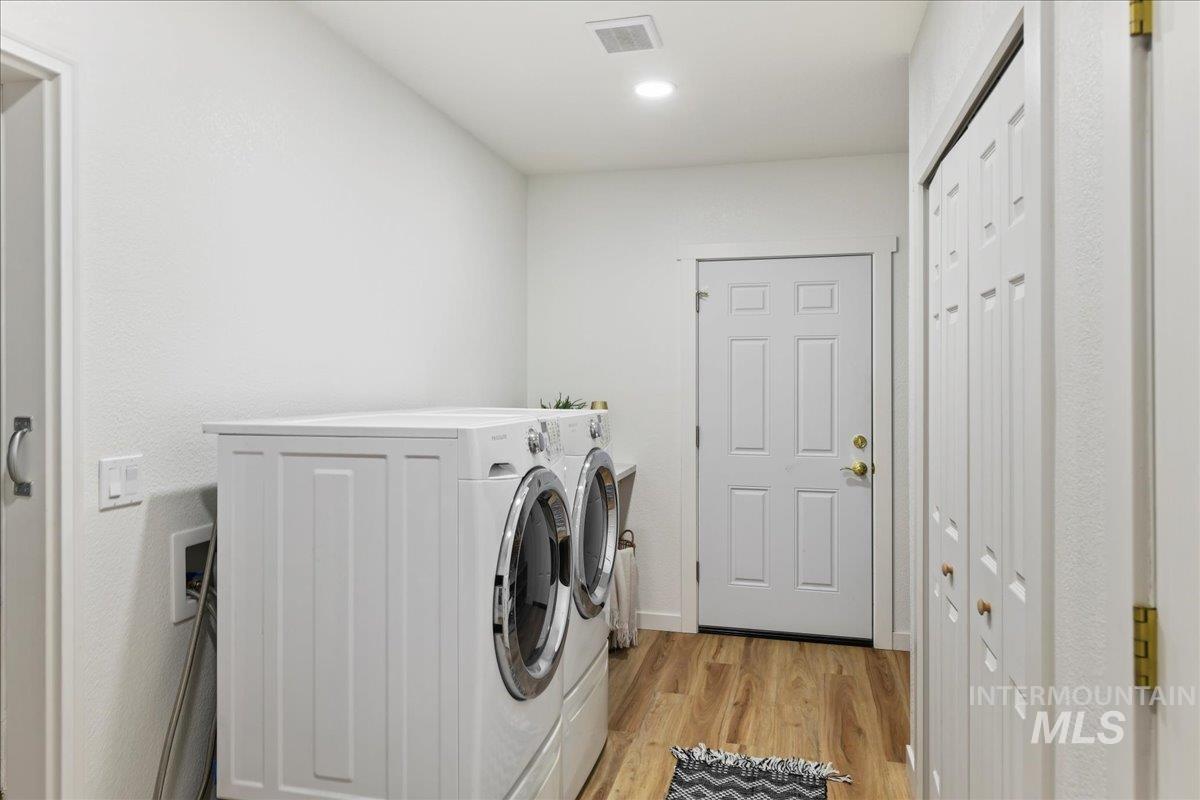 8362 Dearborne Rd. Property Photo 32