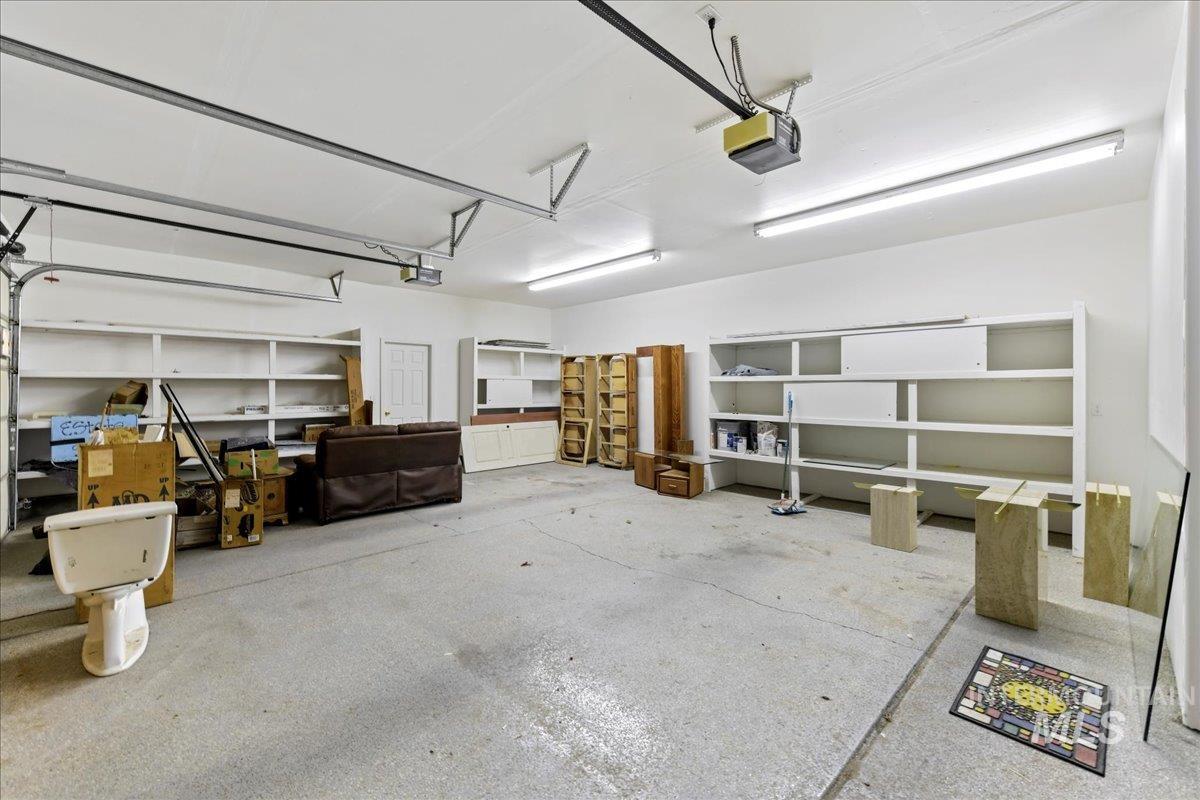 8362 Dearborne Rd. Property Photo 36