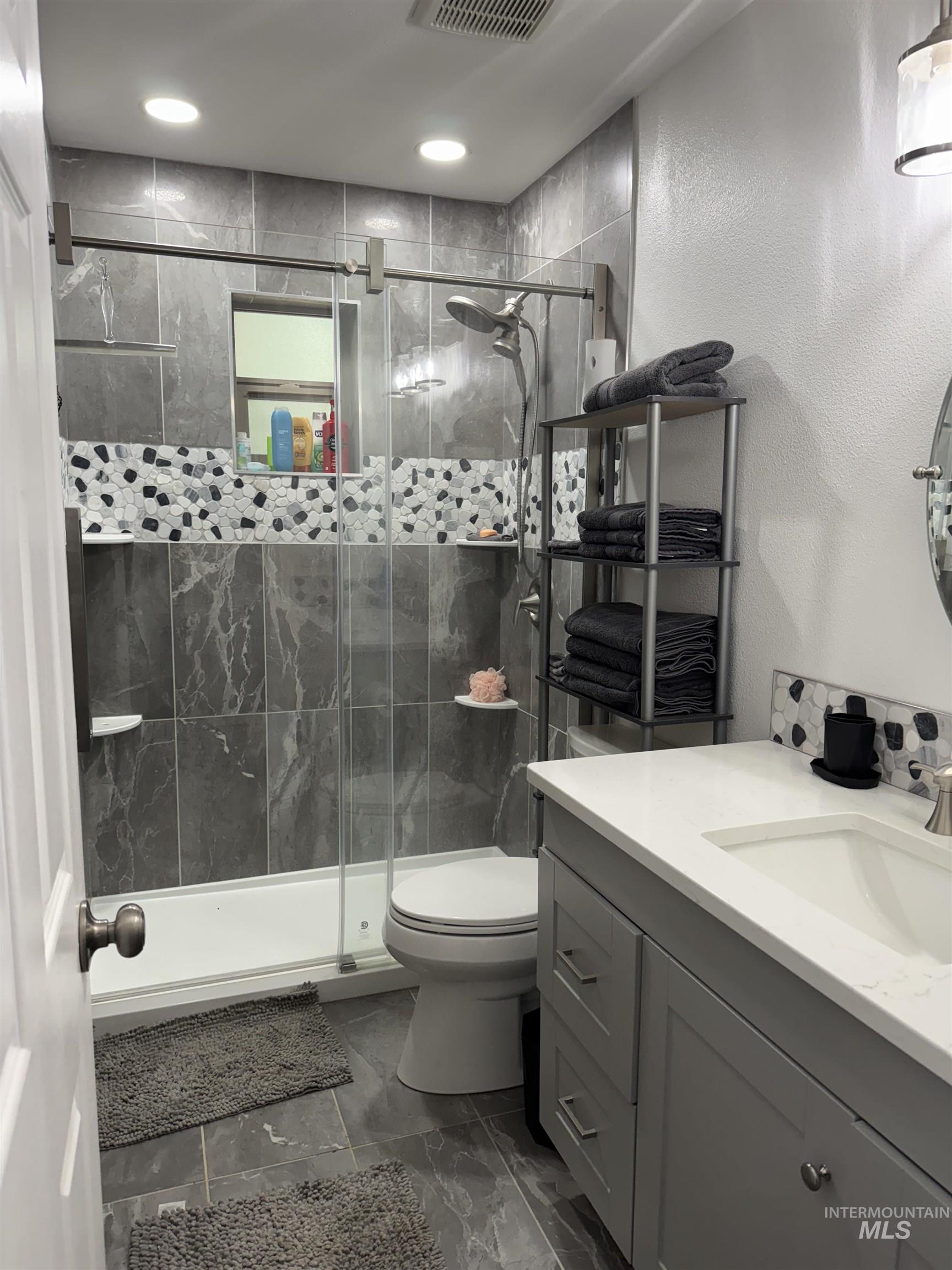 2857 Hillman Basin Rd Property Photo 12