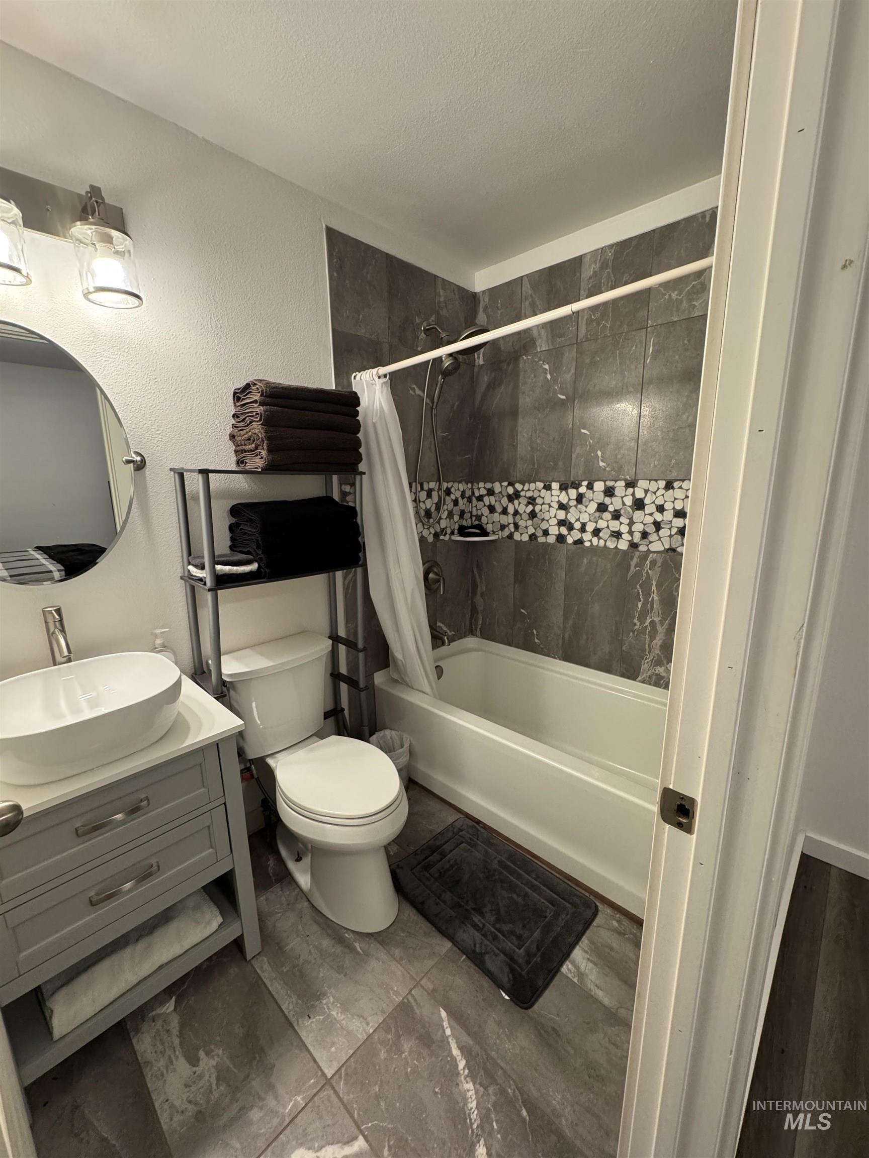 2857 Hillman Basin Rd Property Photo 13