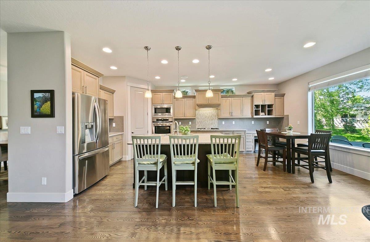 448 E Eaglewoods Ln Property Photo 14