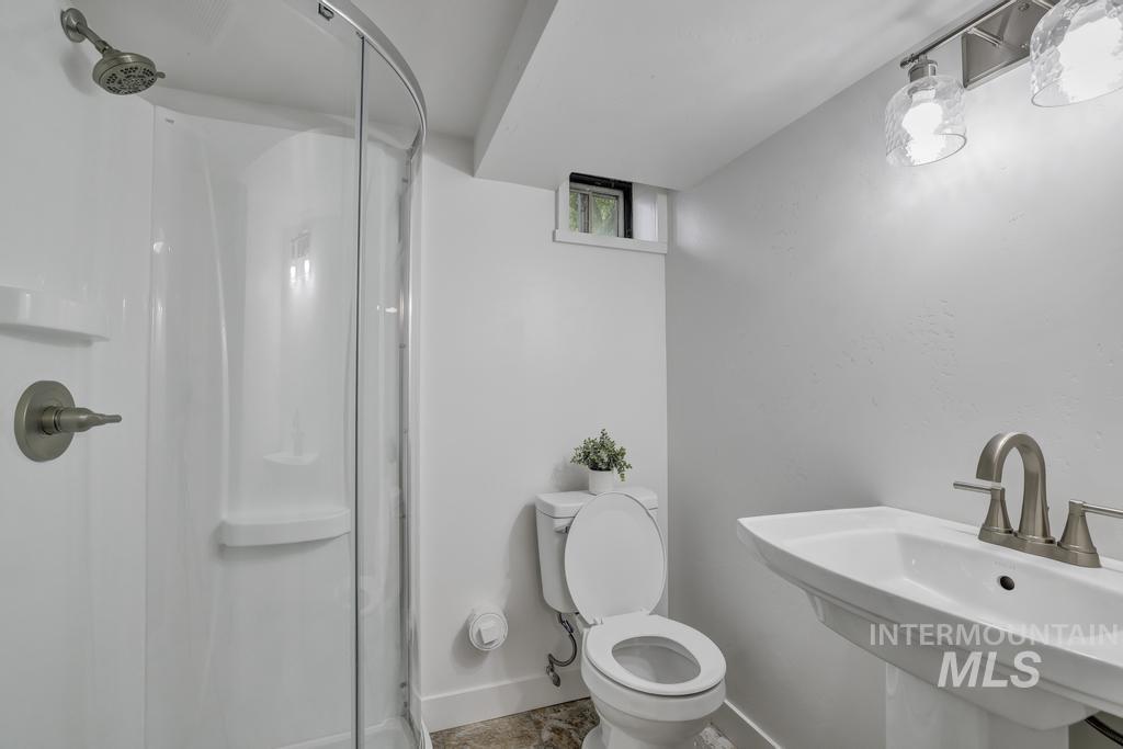 357 Pierce St Property Photo 16