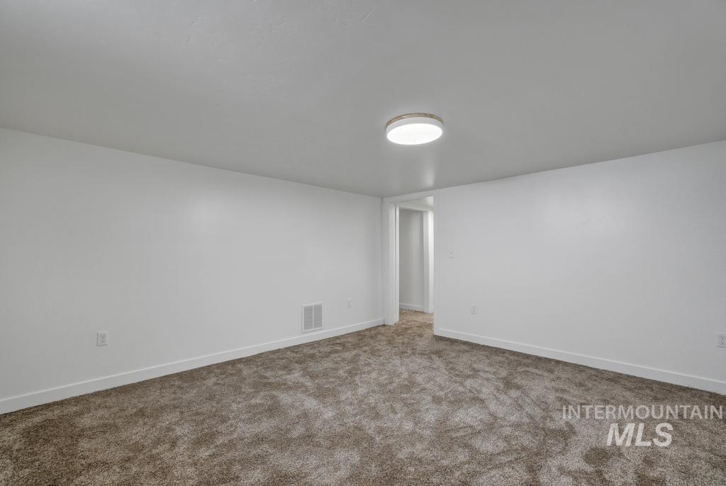 357 Pierce St Property Photo 18