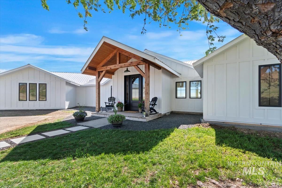 10200 W Scenic View Property Photo 11